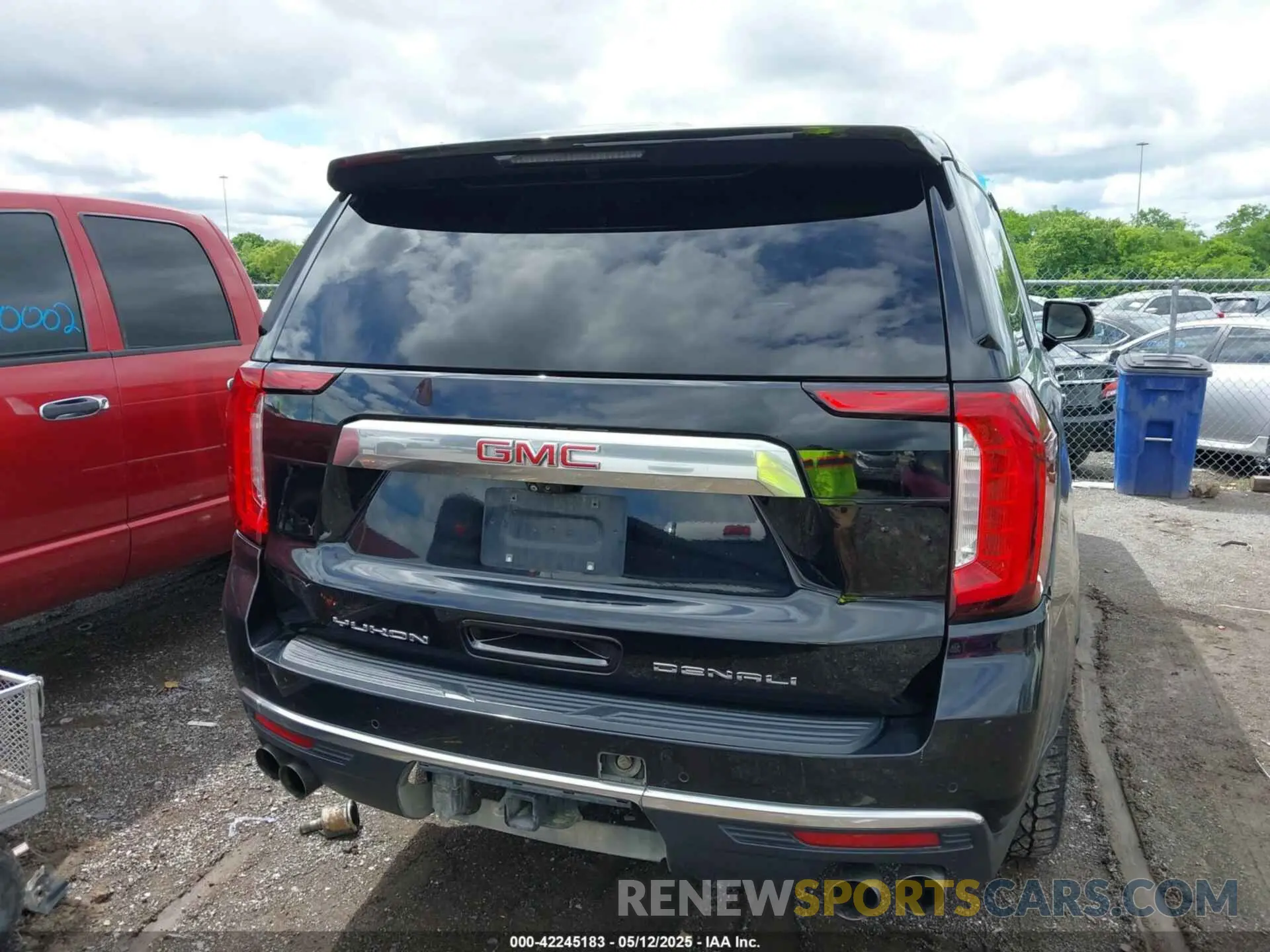 16 Photograph of a damaged car 1GKS2JKL2MR142534 GMC YUKON XL 2021