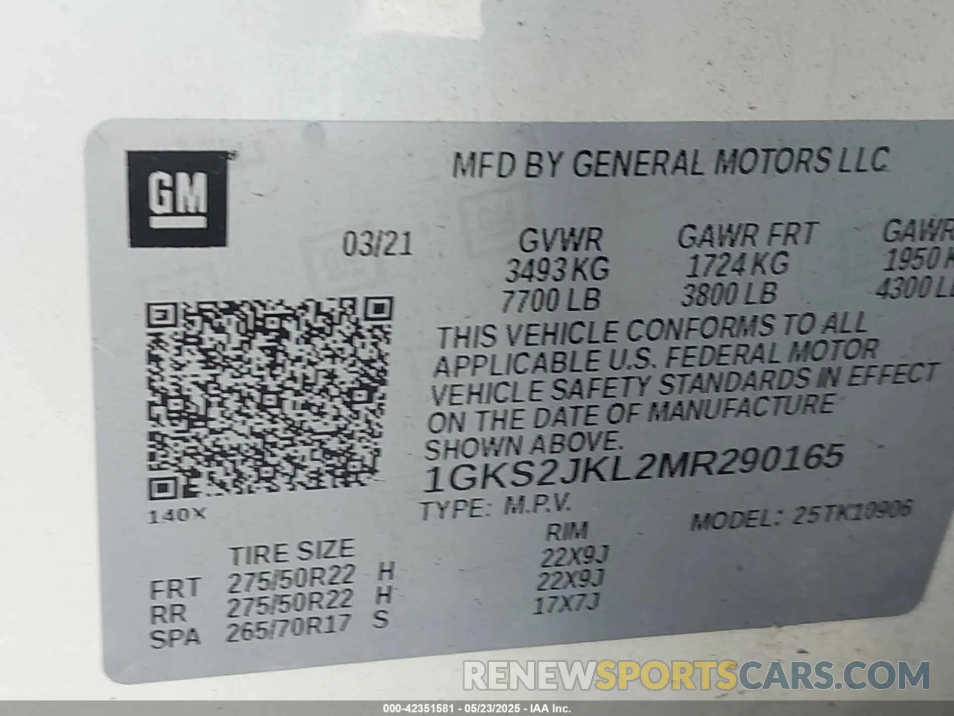 9 Photograph of a damaged car 1GKS2JKL2MR290165 GMC YUKON XL 2021