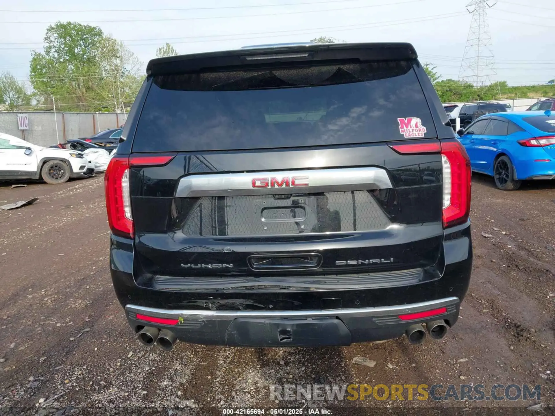 16 Photograph of a damaged car 1GKS2JKL2MR416881 GMC YUKON XL 2021