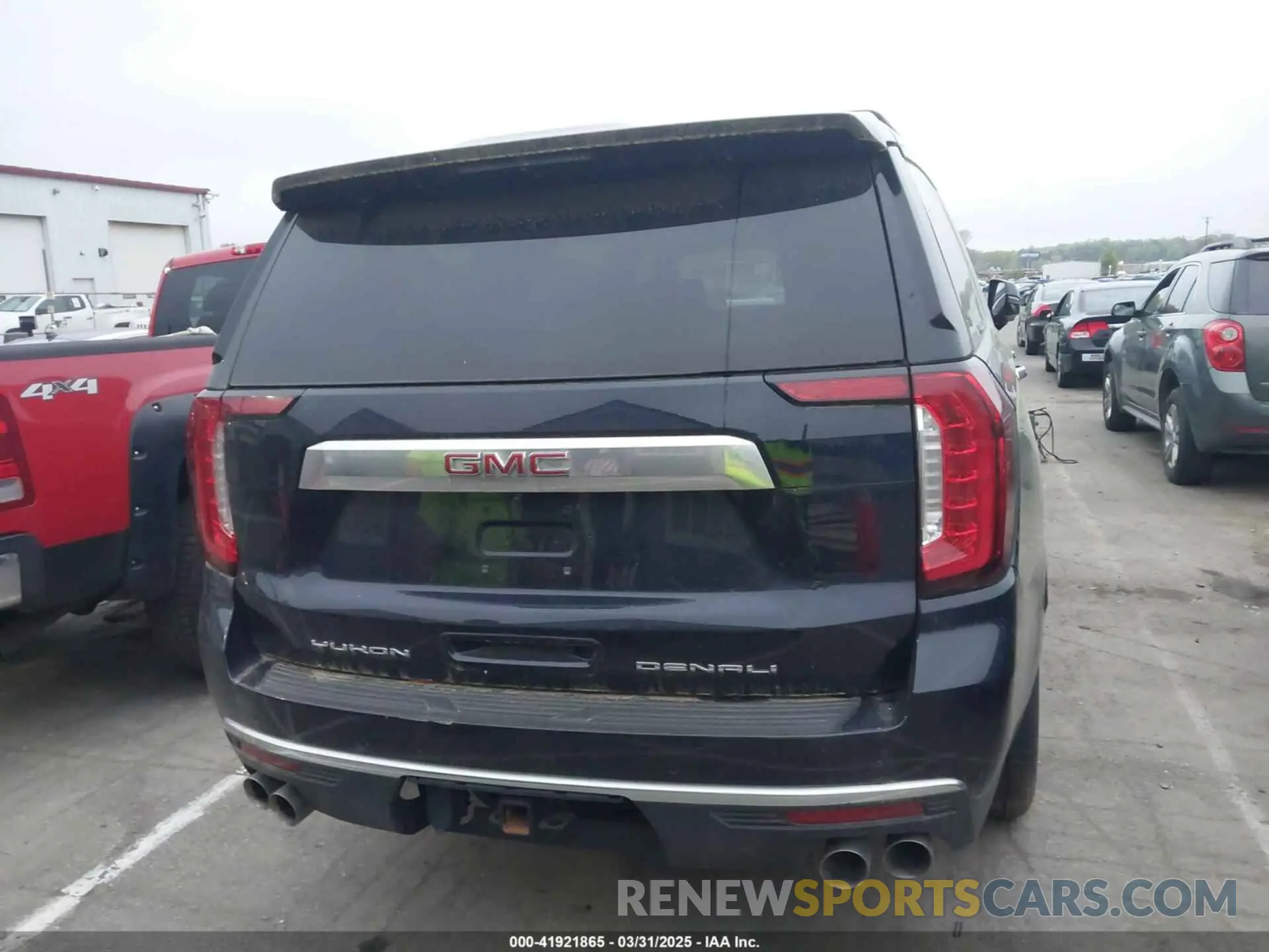 15 Photograph of a damaged car 1GKS2JKL5MR458039 GMC YUKON XL 2021
