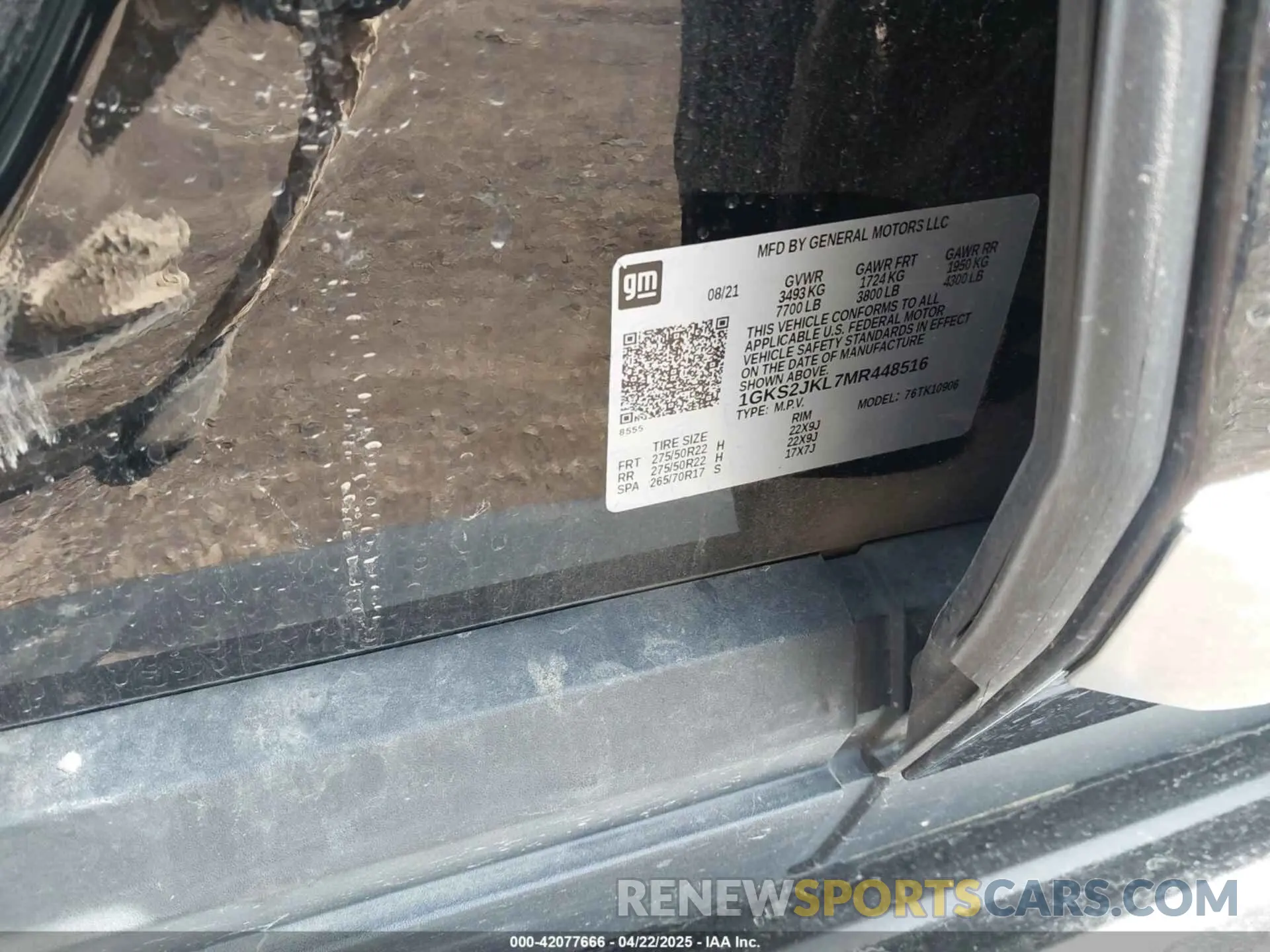 9 Photograph of a damaged car 1GKS2JKL7MR448516 GMC YUKON XL 2021