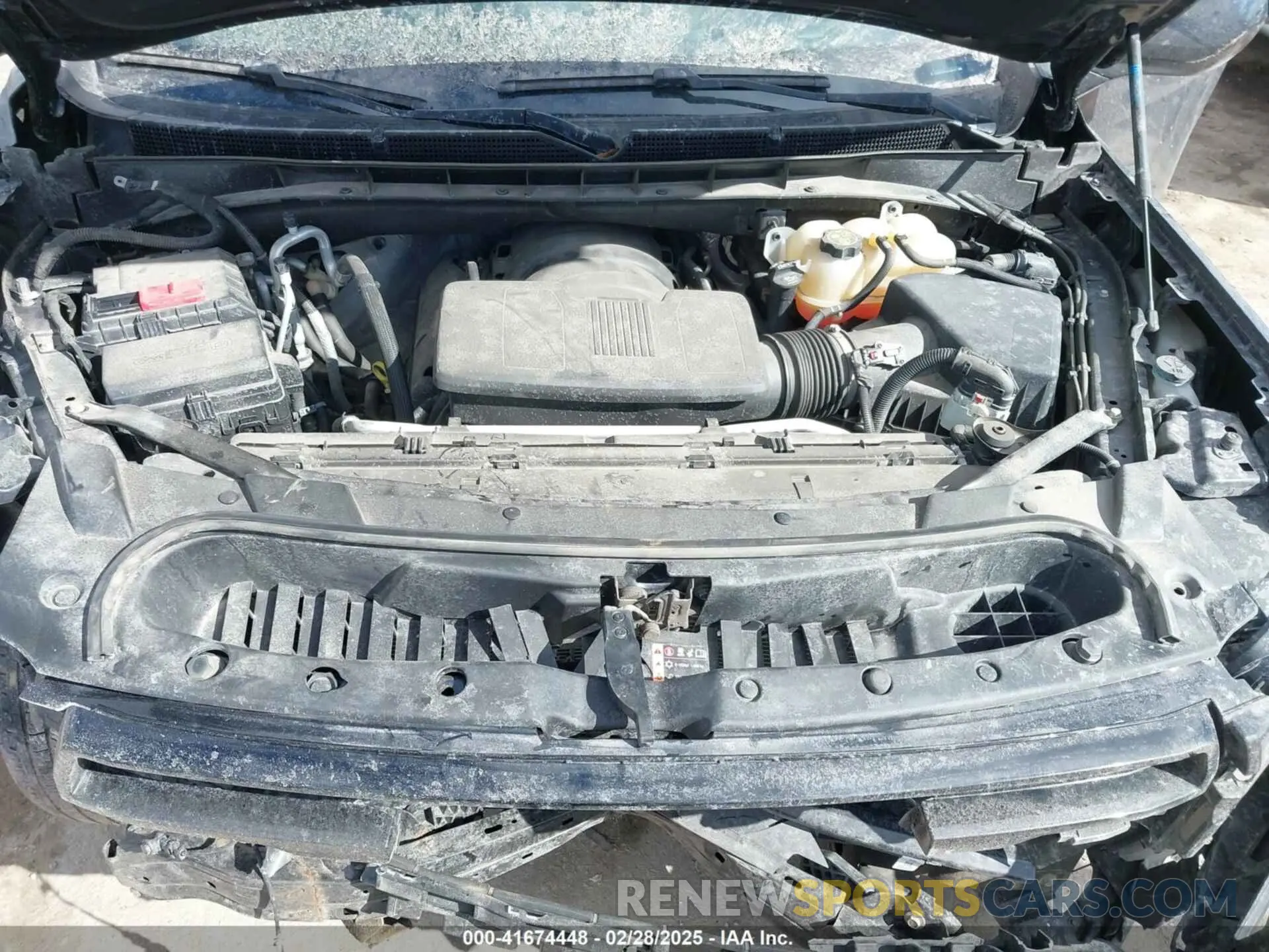 10 Photograph of a damaged car 1GKS2FKD0NR326393 GMC YUKON XL 2022