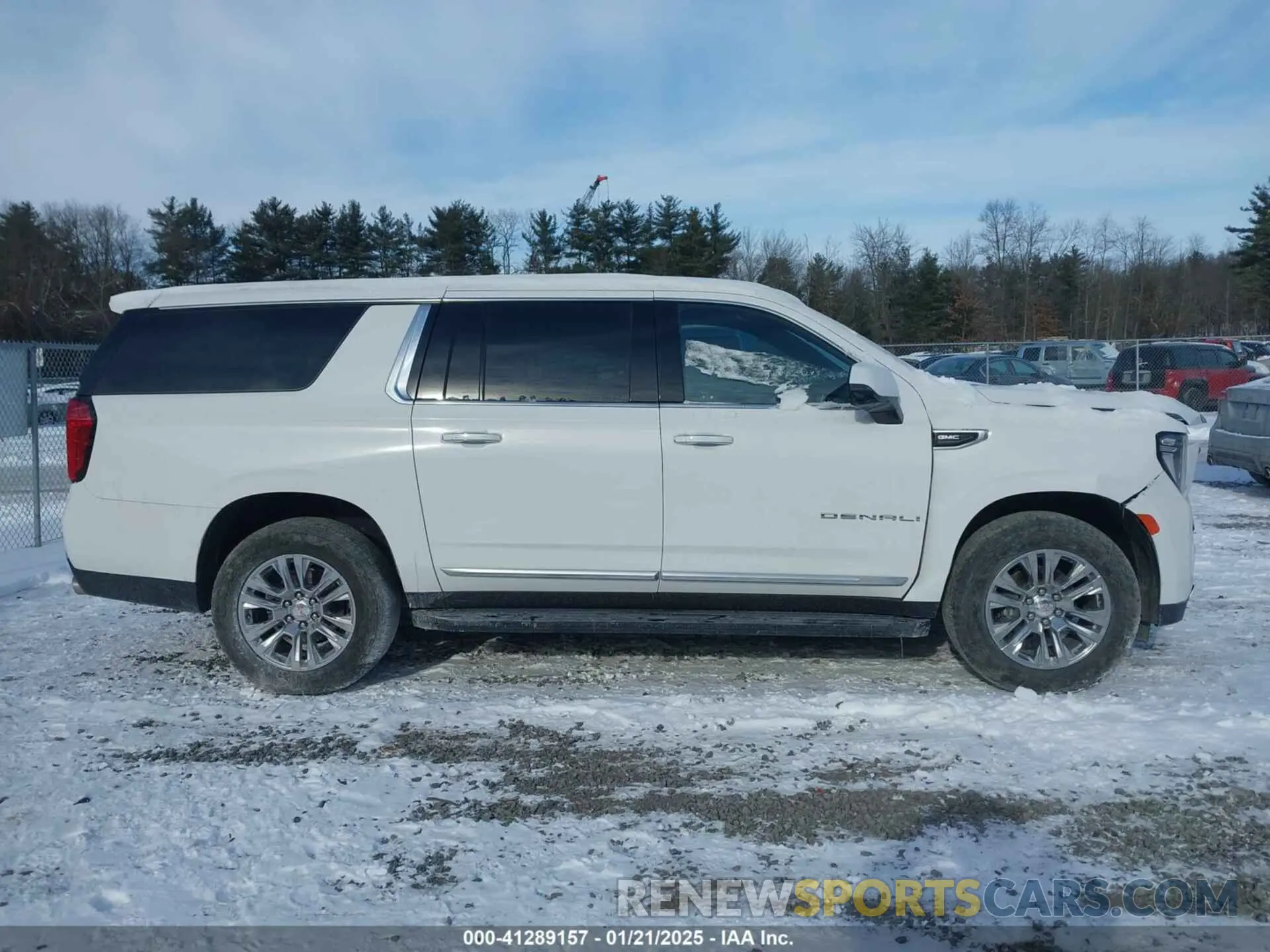 12 Photograph of a damaged car 1GKS2JKL8NR208795 GMC YUKON XL 2022