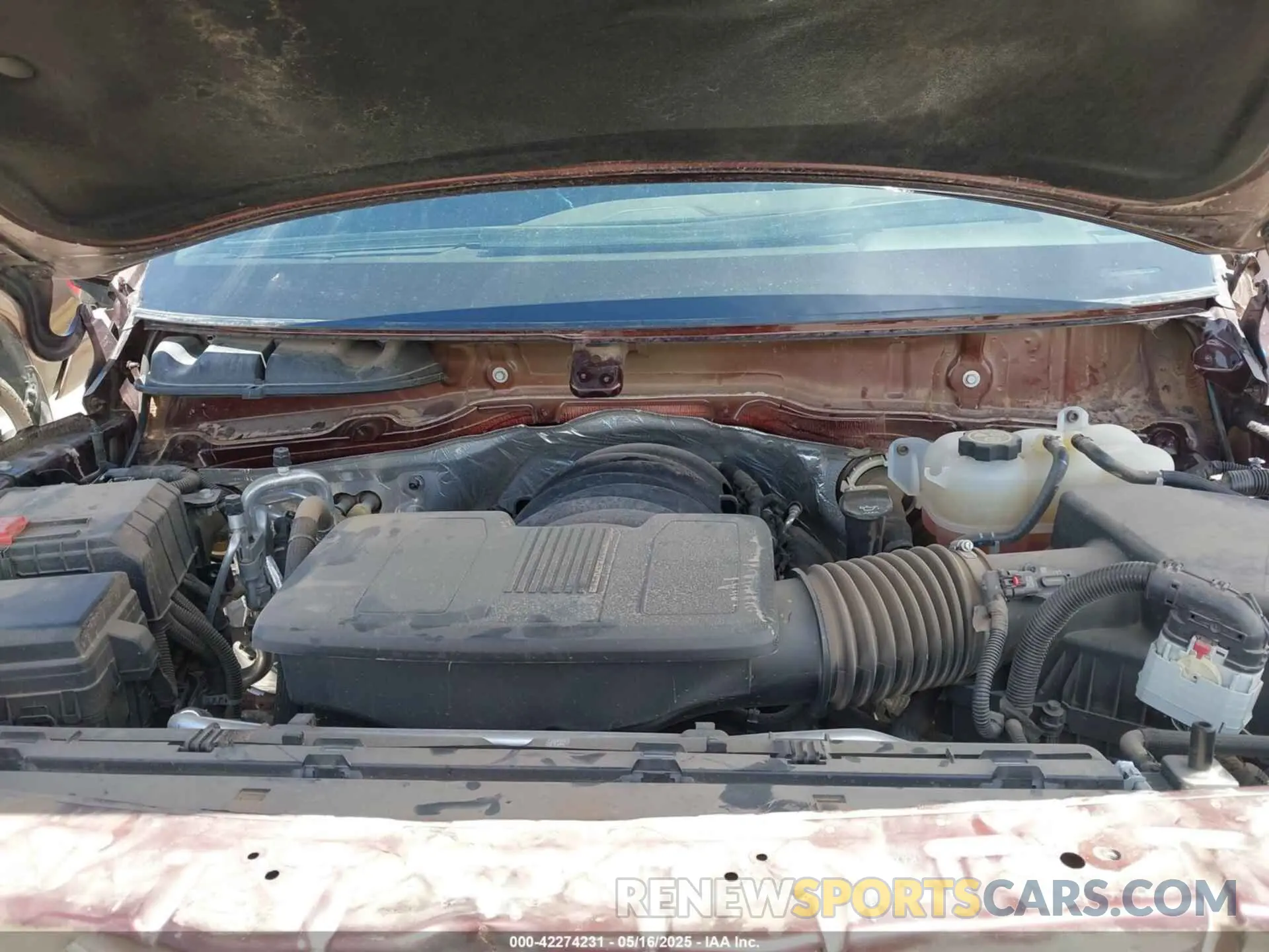 10 Photograph of a damaged car 1GKS2JKL4PR280242 GMC YUKON XL 2023