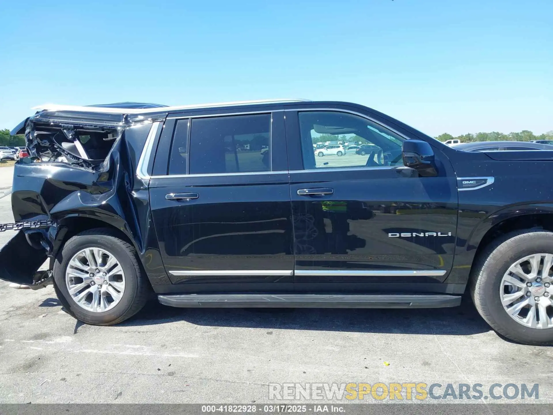 12 Photograph of a damaged car 1GKS1JKL4RR127298 GMC YUKON XL 2024