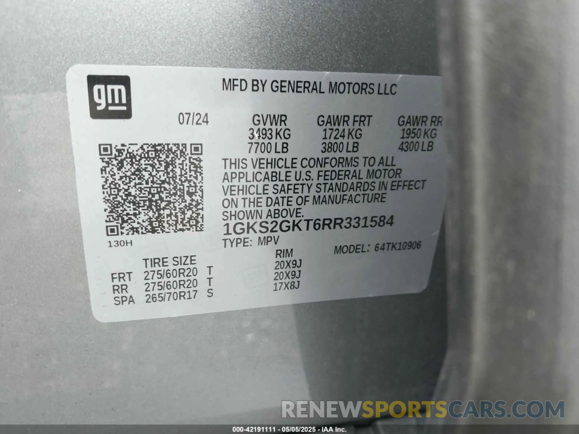 9 Photograph of a damaged car 1GKS2GKT6RR331584 GMC YUKON XL 2024