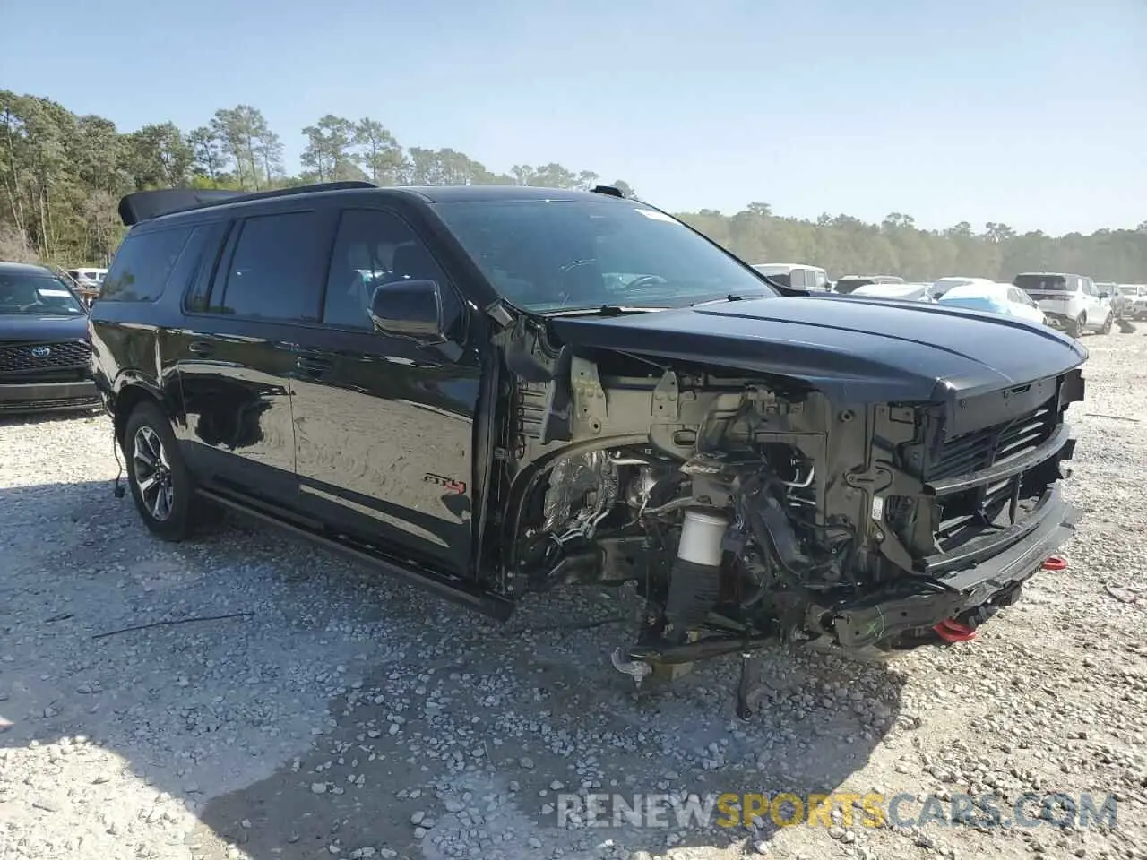4 Photograph of a damaged car 1GKS2WRL6SR172264 GMC YUKON XL A 2025