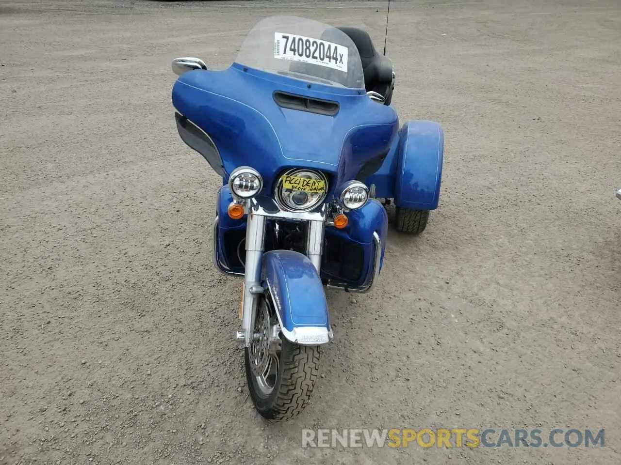 2 Photograph of a damaged car 5HD1MAF3XRB853000 HARLEY-DAVIDSON FL 2024