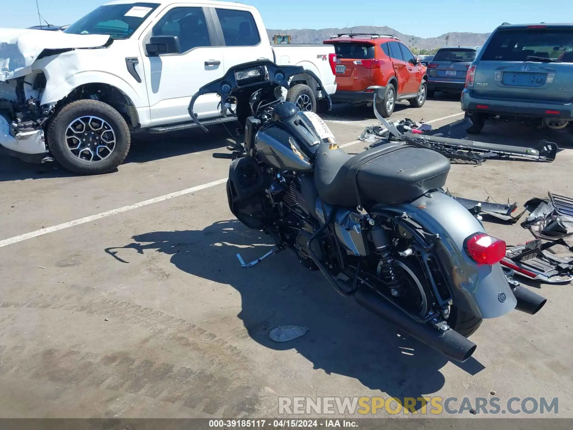 3 Photograph of a damaged car 1HD1KZF2XMB602666 HARLEY-DAVIDSON FLTRK 2021