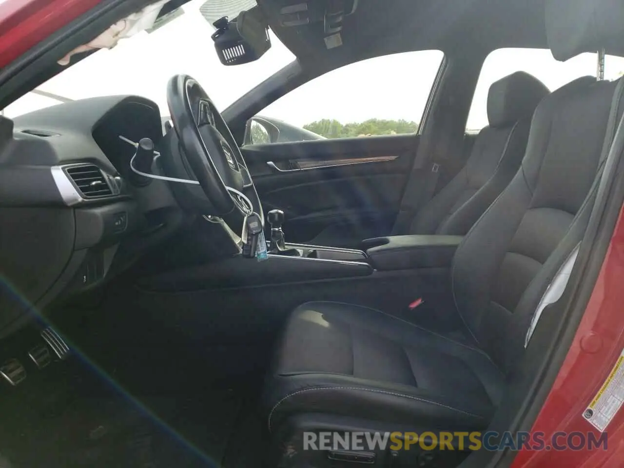 7 Photograph of a damaged car 1HGCV1E33KA149864 HONDA ACCORD 2019
