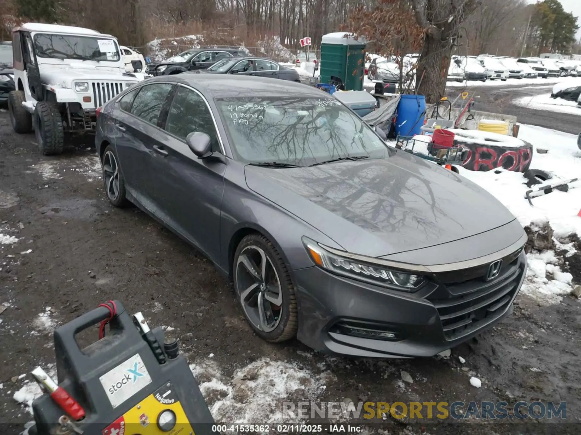 1 Photograph of a damaged car 1HGCV1E33KA166924 HONDA ACCORD 2019