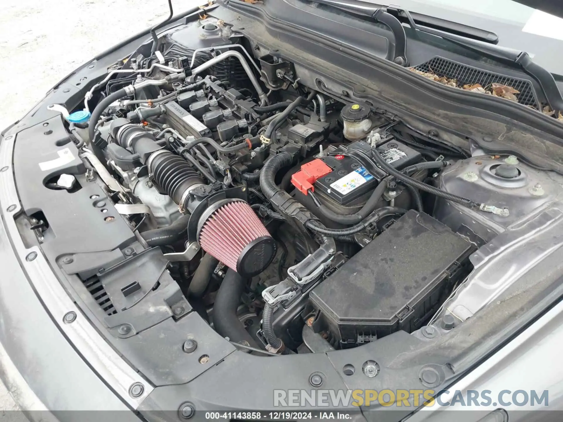 10 Photograph of a damaged car 1HGCV1E36KA000932 HONDA ACCORD 2019