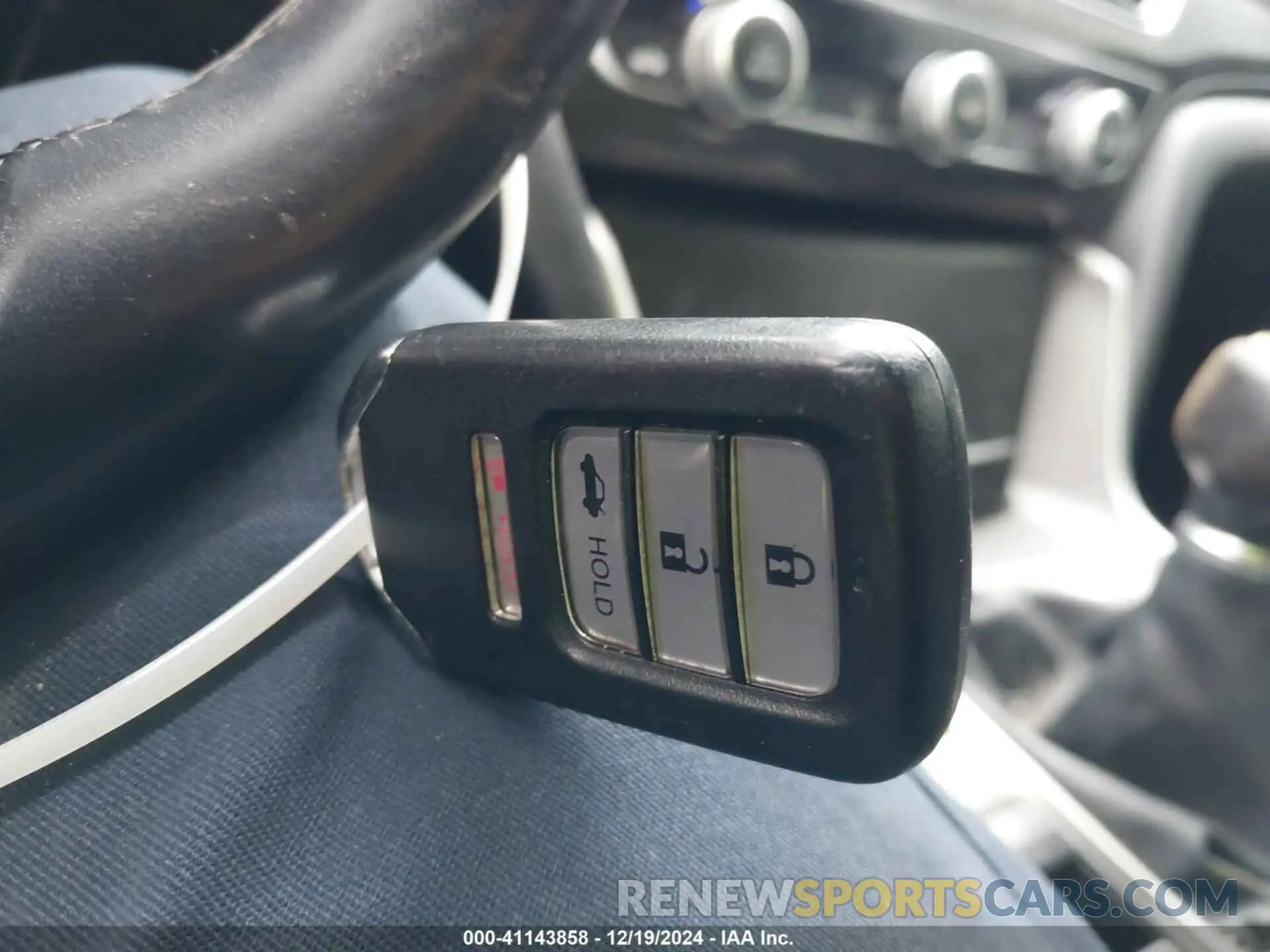 11 Photograph of a damaged car 1HGCV1E36KA000932 HONDA ACCORD 2019