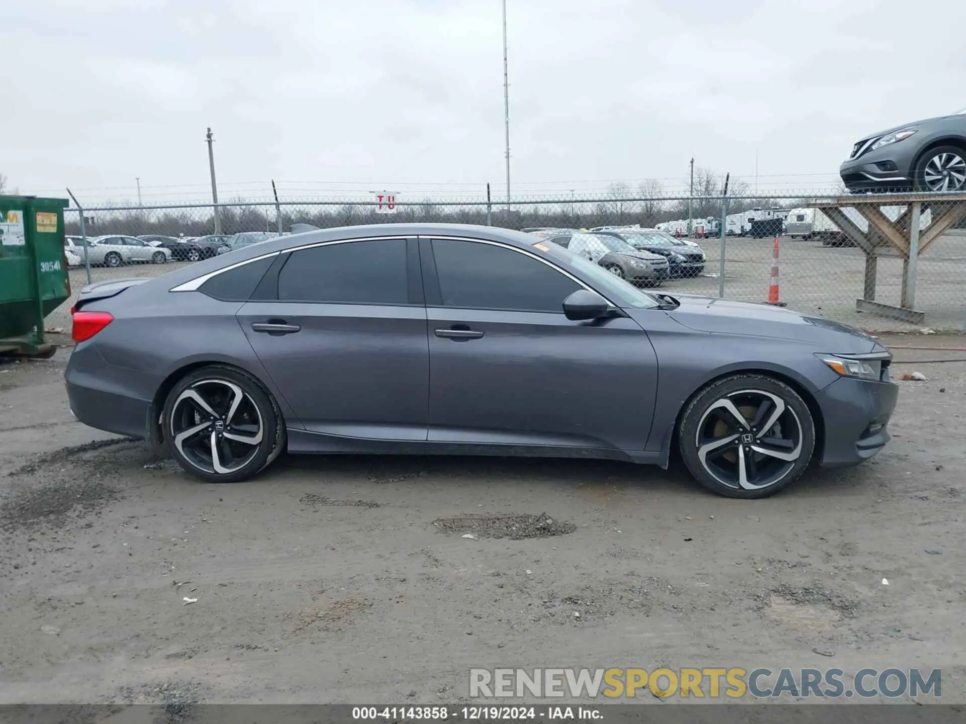 13 Photograph of a damaged car 1HGCV1E36KA000932 HONDA ACCORD 2019