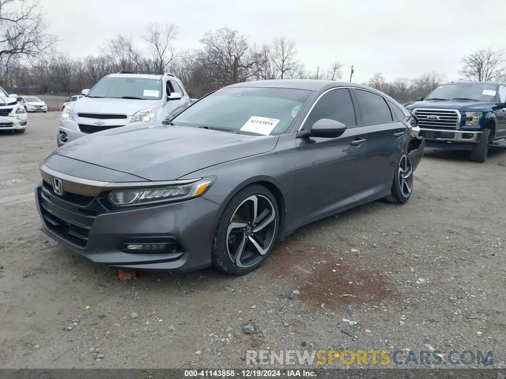 2 Photograph of a damaged car 1HGCV1E36KA000932 HONDA ACCORD 2019
