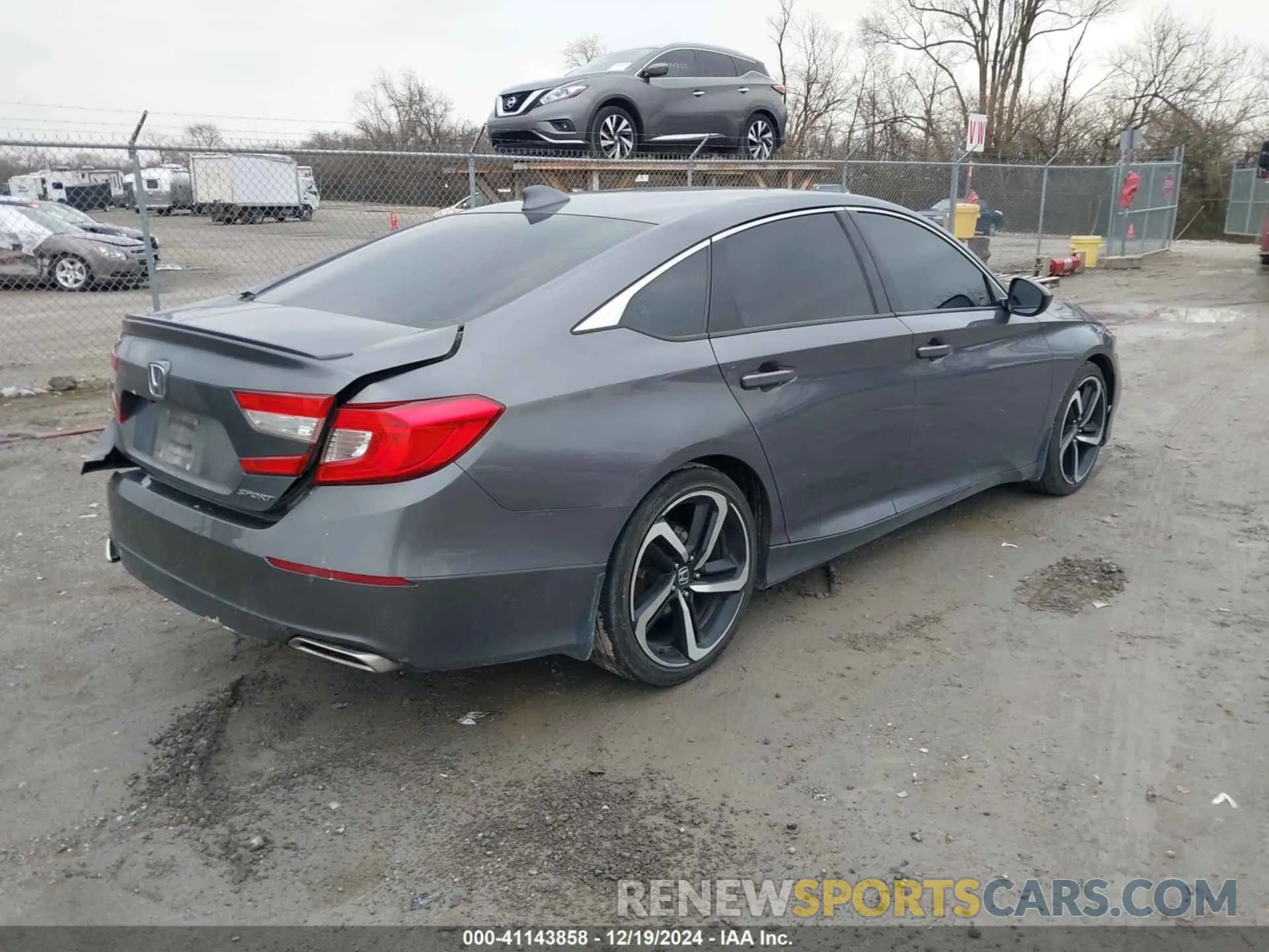 4 Photograph of a damaged car 1HGCV1E36KA000932 HONDA ACCORD 2019