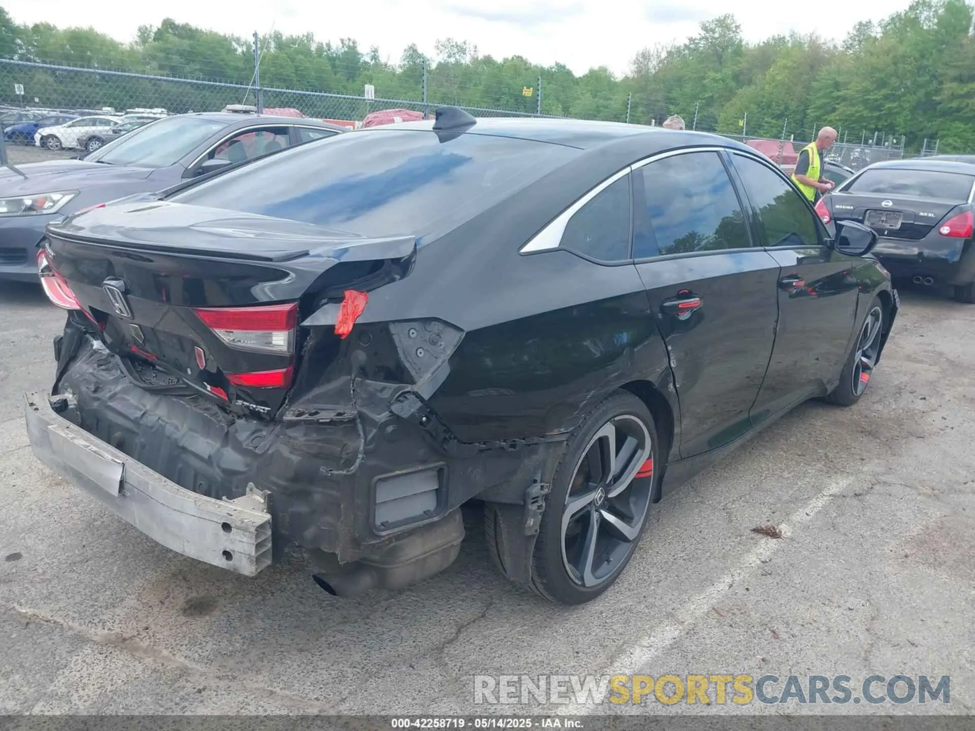 4 Photograph of a damaged car 1HGCV1E37KA035642 HONDA ACCORD 2019