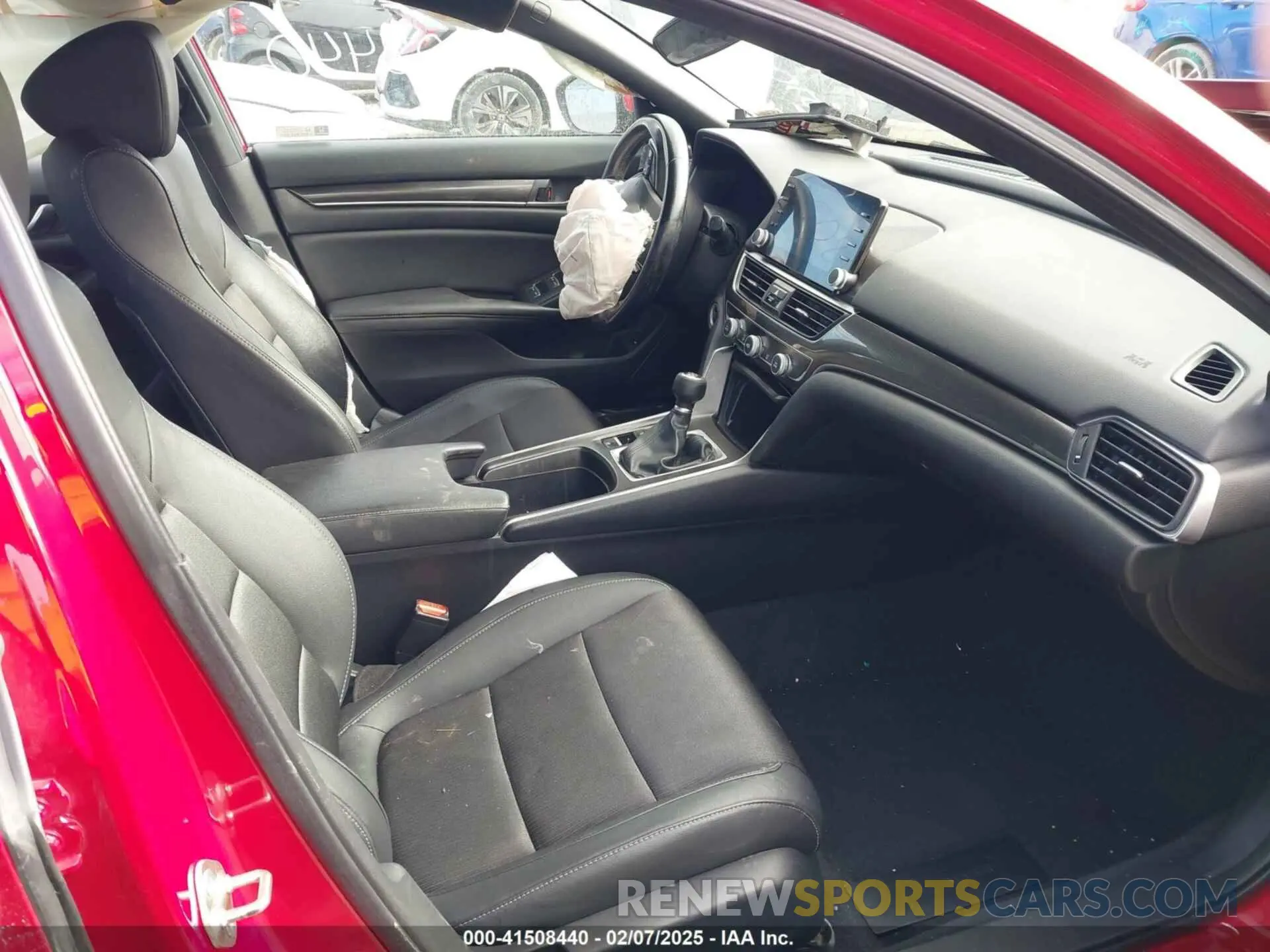 5 Photograph of a damaged car 1HGCV1E3XKA046053 HONDA ACCORD 2019