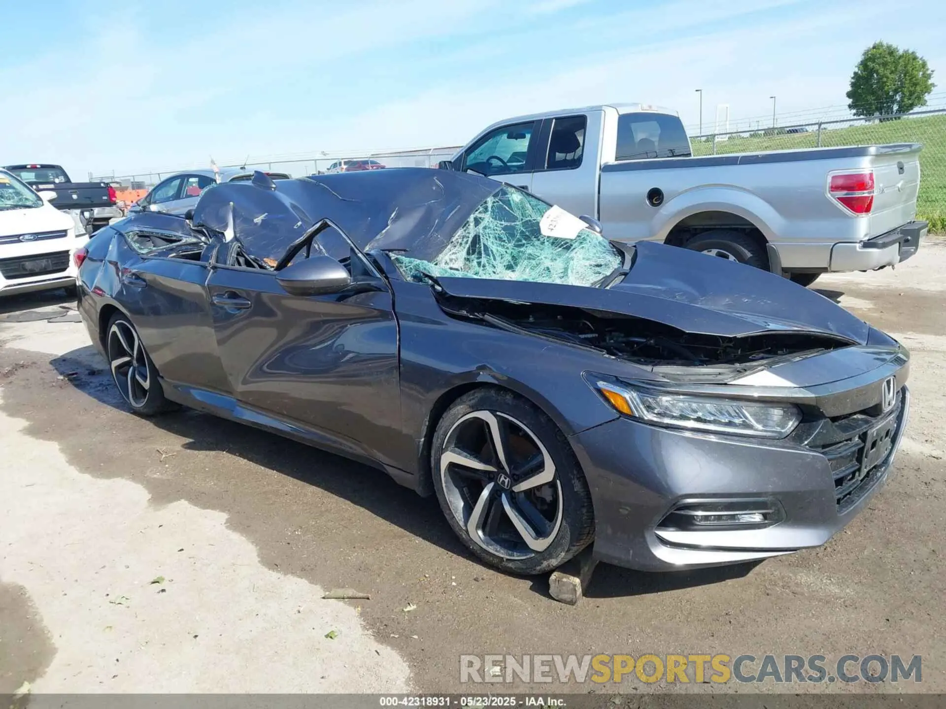 12 Photograph of a damaged car 1HGCV1E3XKA166905 HONDA ACCORD 2019
