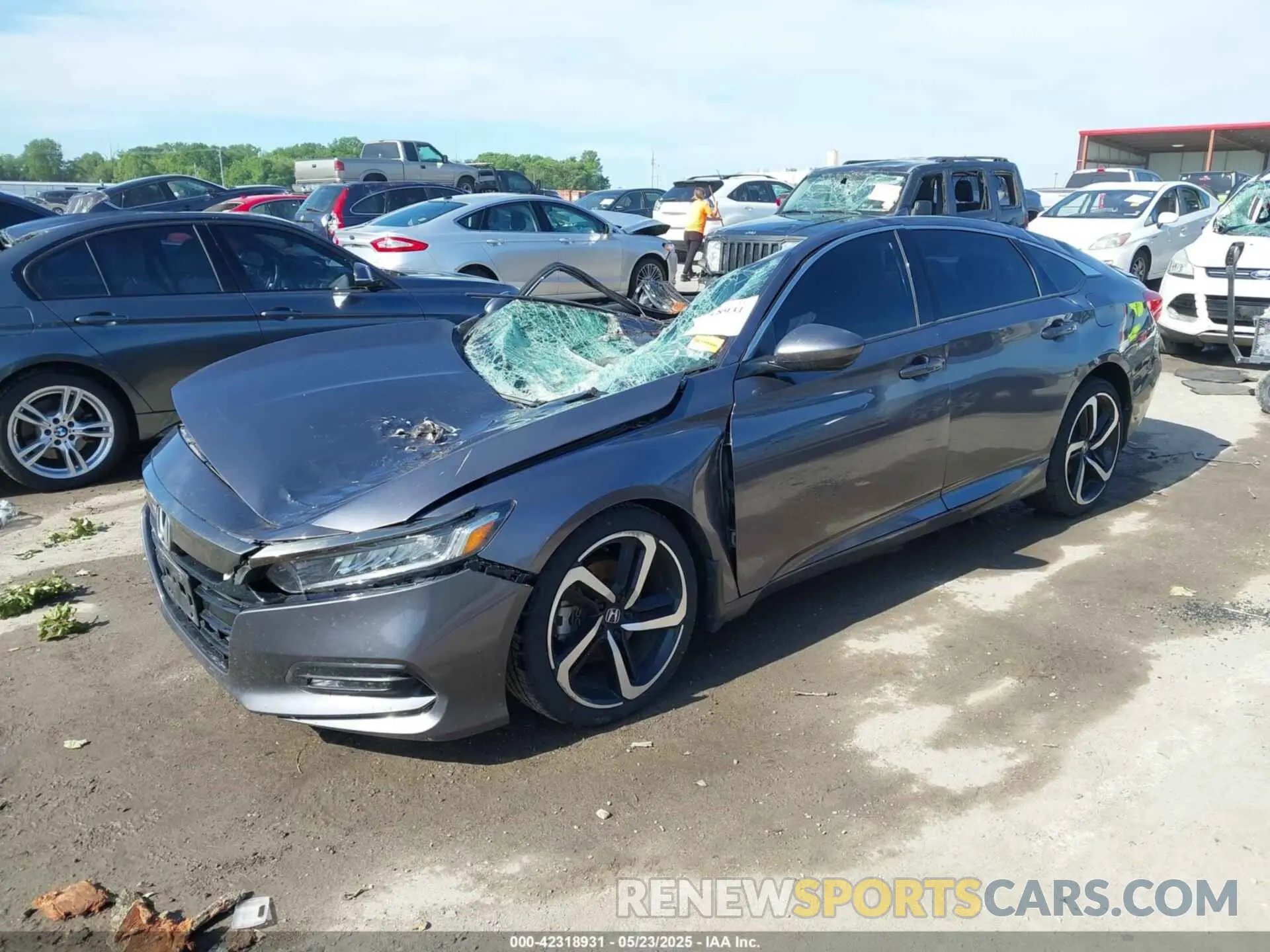 2 Photograph of a damaged car 1HGCV1E3XKA166905 HONDA ACCORD 2019