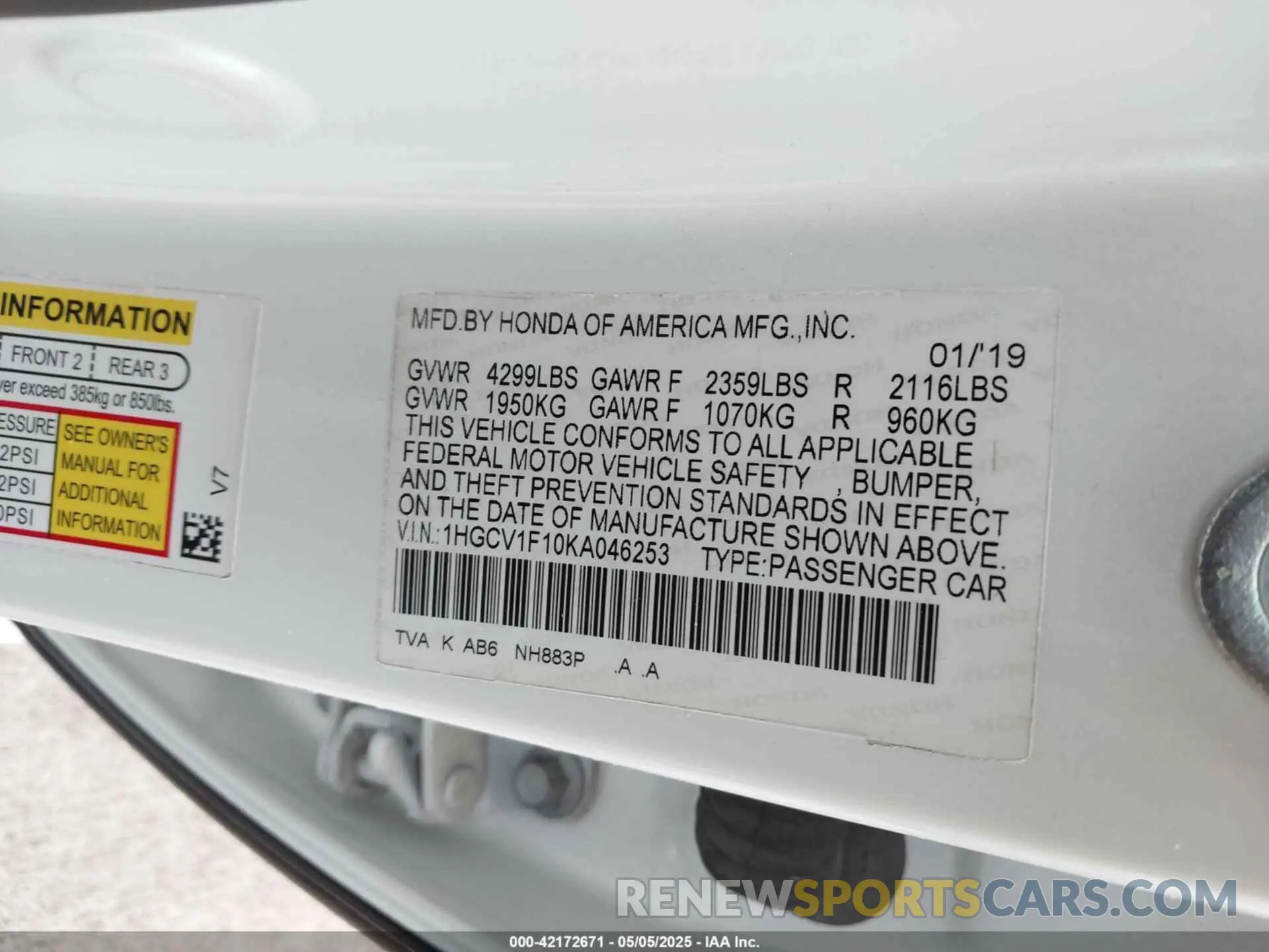 9 Photograph of a damaged car 1HGCV1F10KA046253 HONDA ACCORD 2019