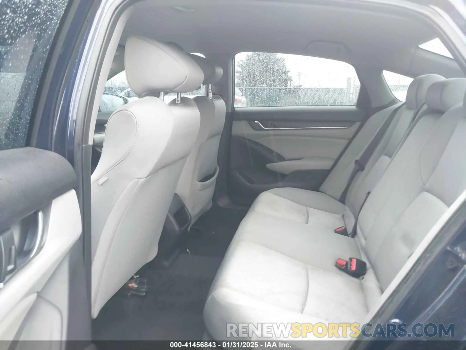 8 Photograph of a damaged car 1HGCV1F10KA061254 HONDA ACCORD 2019