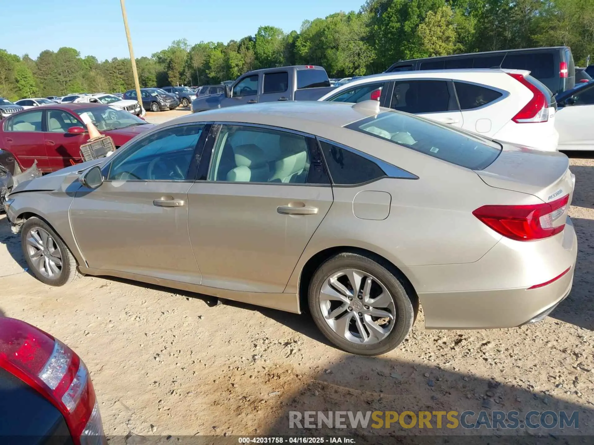 15 Photograph of a damaged car 1HGCV1F10KA074490 HONDA ACCORD 2019