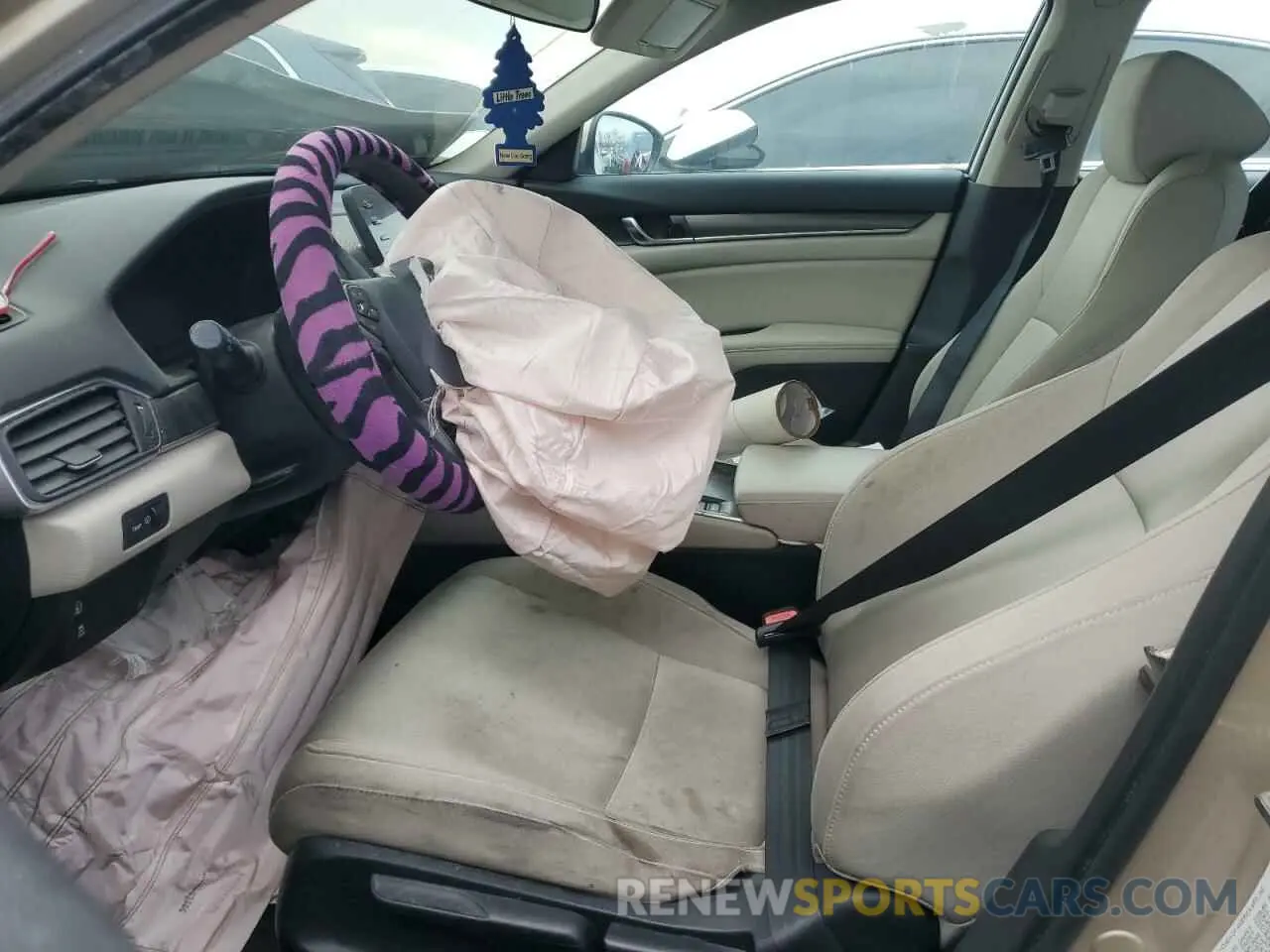 7 Photograph of a damaged car 1HGCV1F10KA093573 HONDA ACCORD 2019