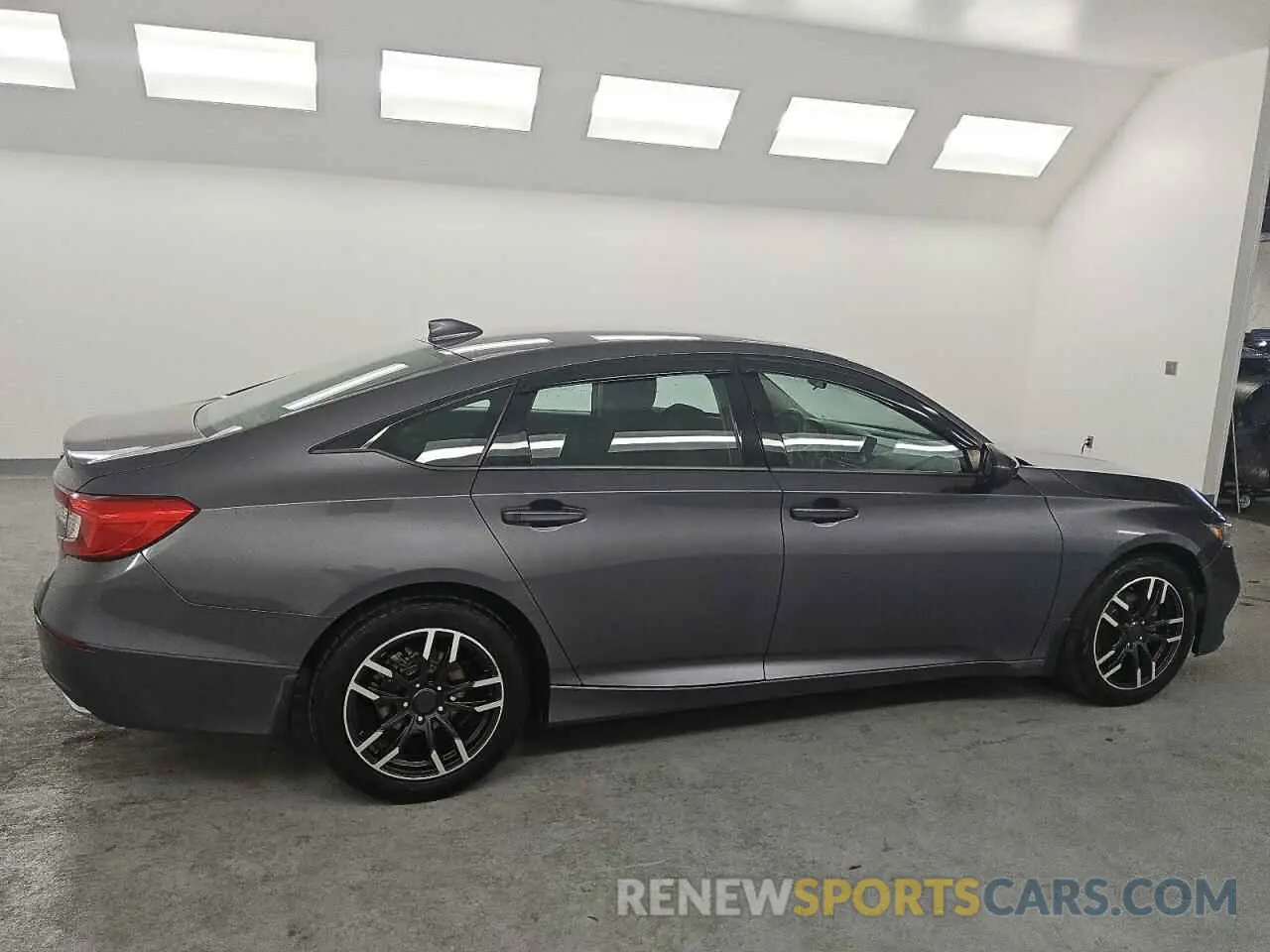 3 Photograph of a damaged car 1HGCV1F10KA106046 HONDA ACCORD 2019
