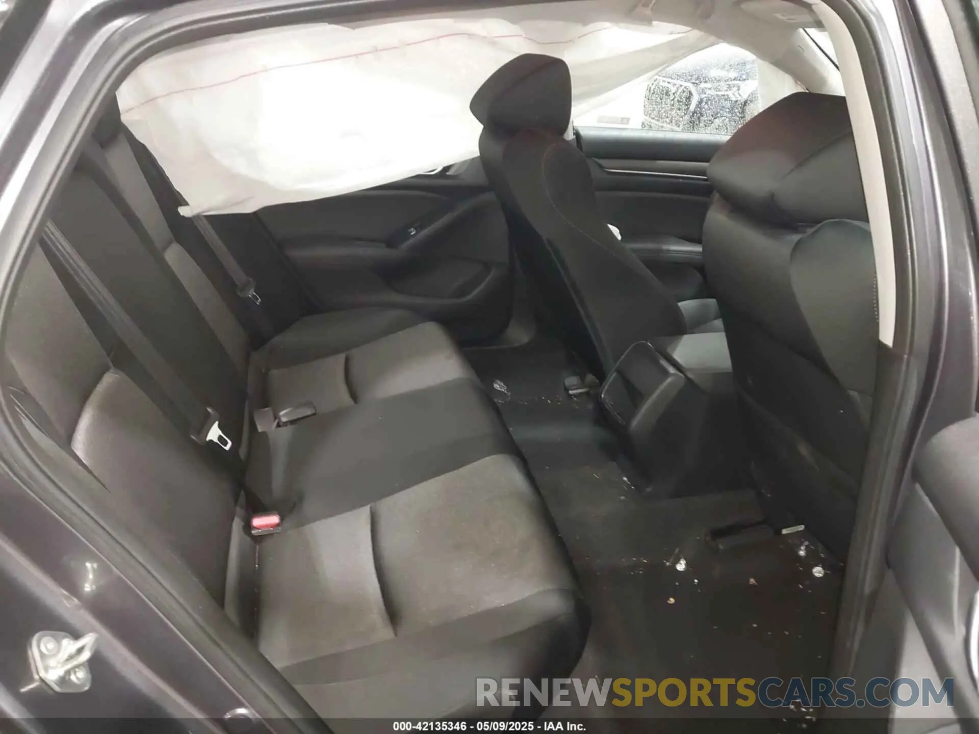 8 Photograph of a damaged car 1HGCV1F10KA120867 HONDA ACCORD 2019