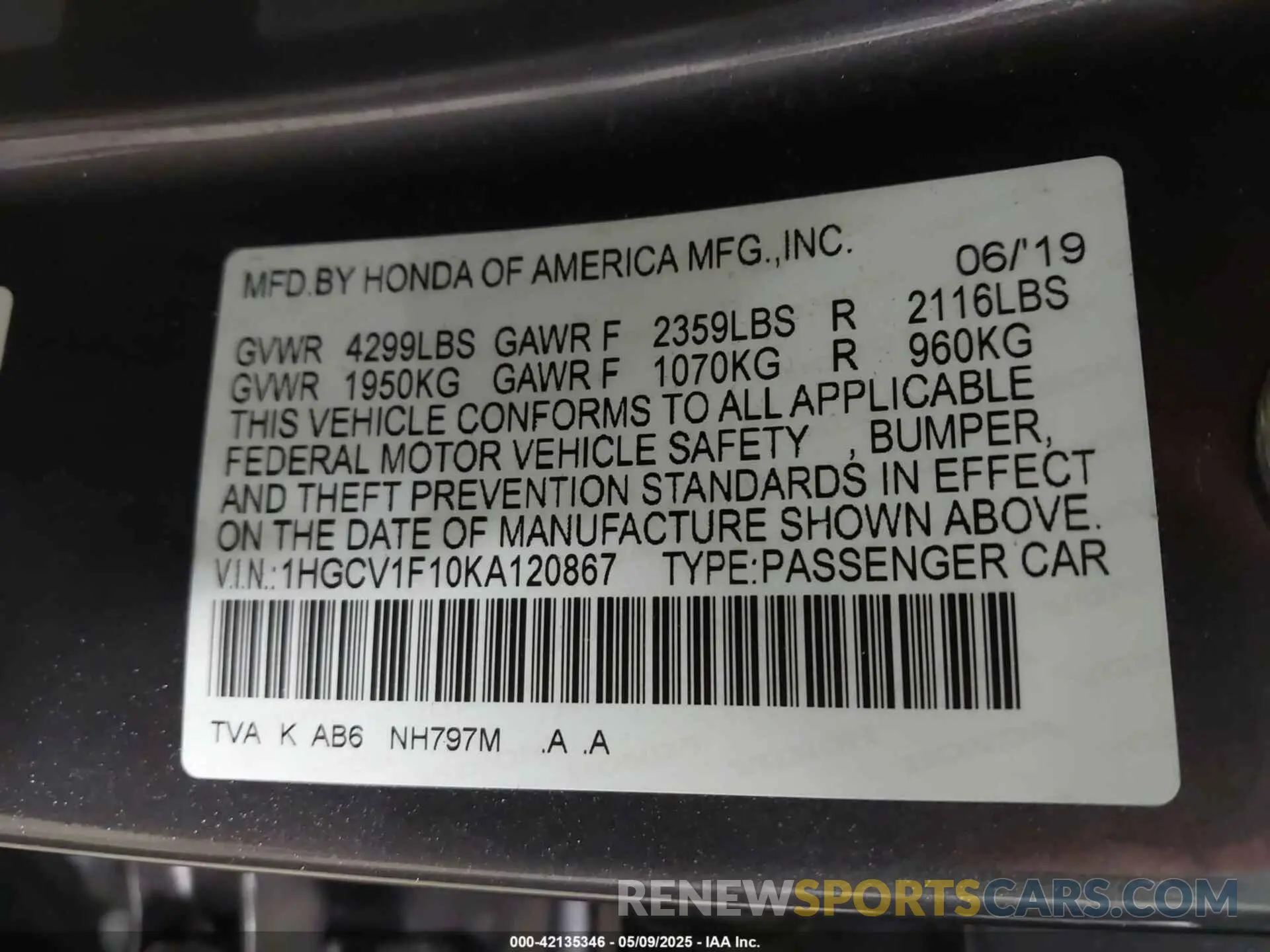 9 Photograph of a damaged car 1HGCV1F10KA120867 HONDA ACCORD 2019
