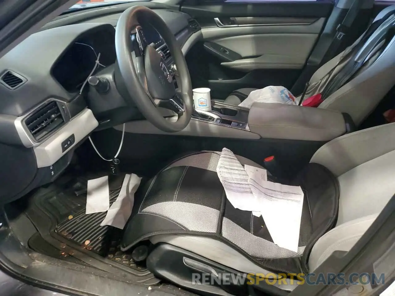 7 Photograph of a damaged car 1HGCV1F10KA122716 HONDA ACCORD 2019