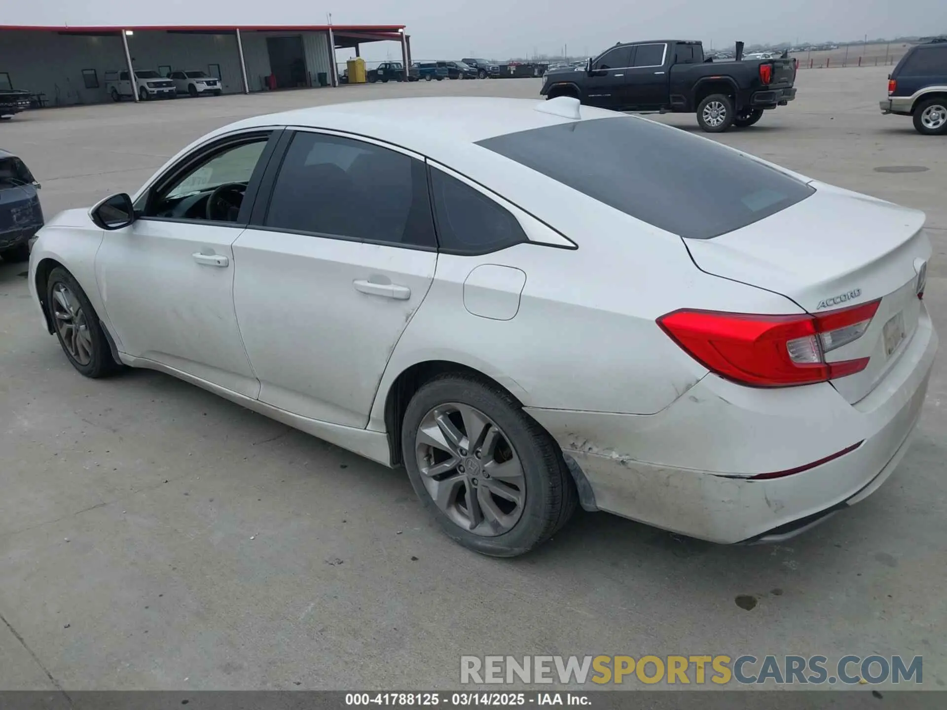 3 Photograph of a damaged car 1HGCV1F10KA125924 HONDA ACCORD 2019