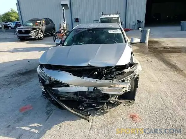 11 Photograph of a damaged car 1HGCV1F10KA129326 HONDA ACCORD 2019