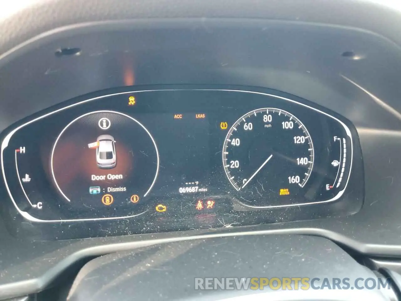9 Photograph of a damaged car 1HGCV1F10KA129326 HONDA ACCORD 2019