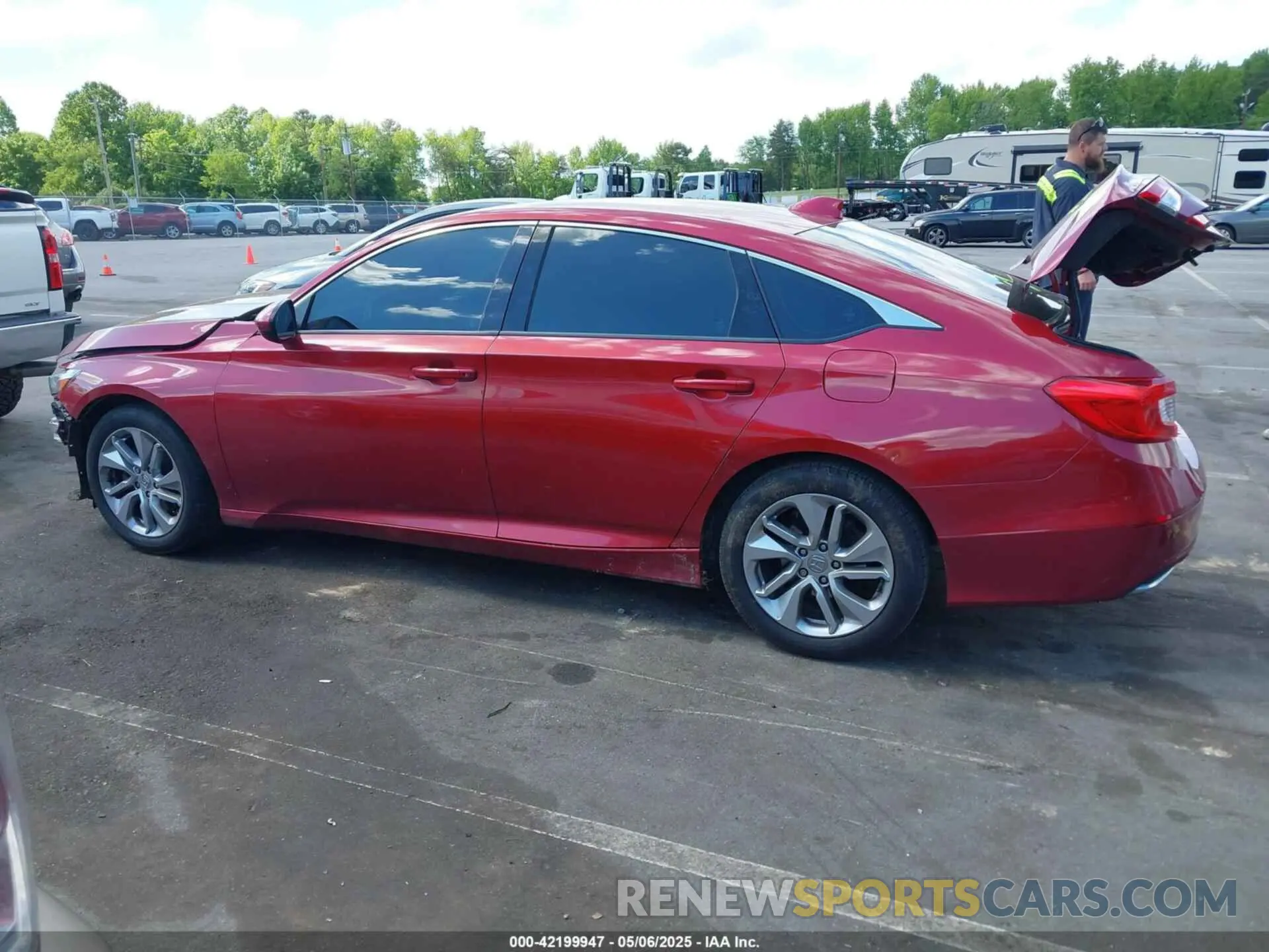 14 Photograph of a damaged car 1HGCV1F10KA141010 HONDA ACCORD 2019