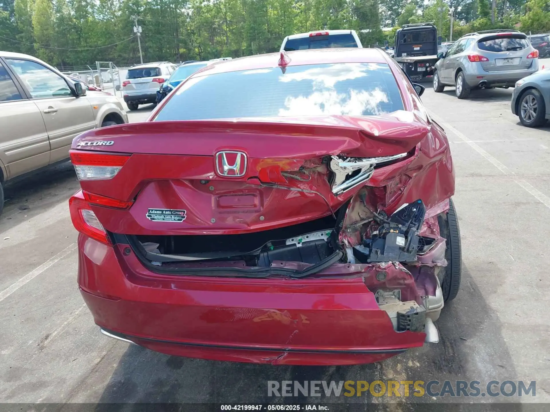 16 Photograph of a damaged car 1HGCV1F10KA141010 HONDA ACCORD 2019