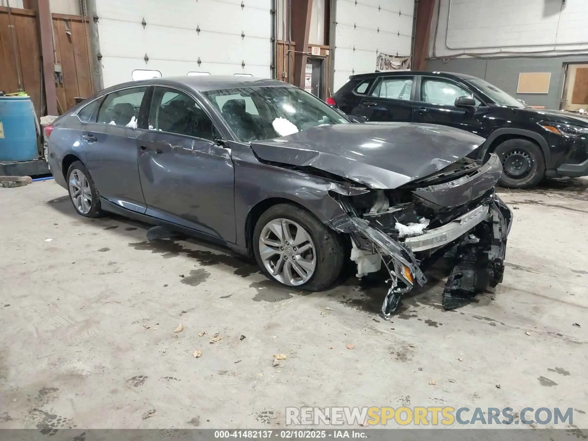 1 Photograph of a damaged car 1HGCV1F10KA153514 HONDA ACCORD 2019