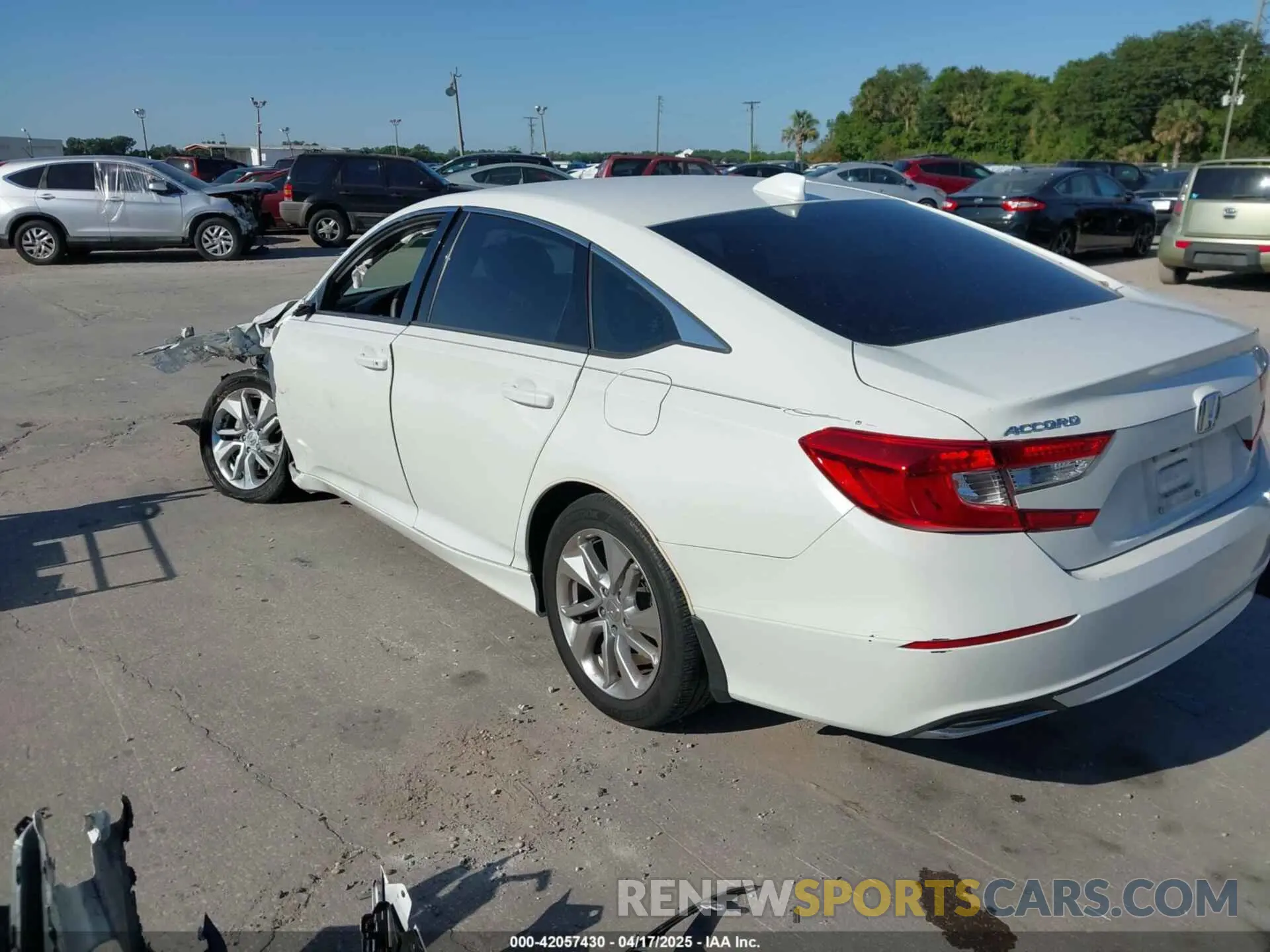 3 Photograph of a damaged car 1HGCV1F11KA036847 HONDA ACCORD 2019