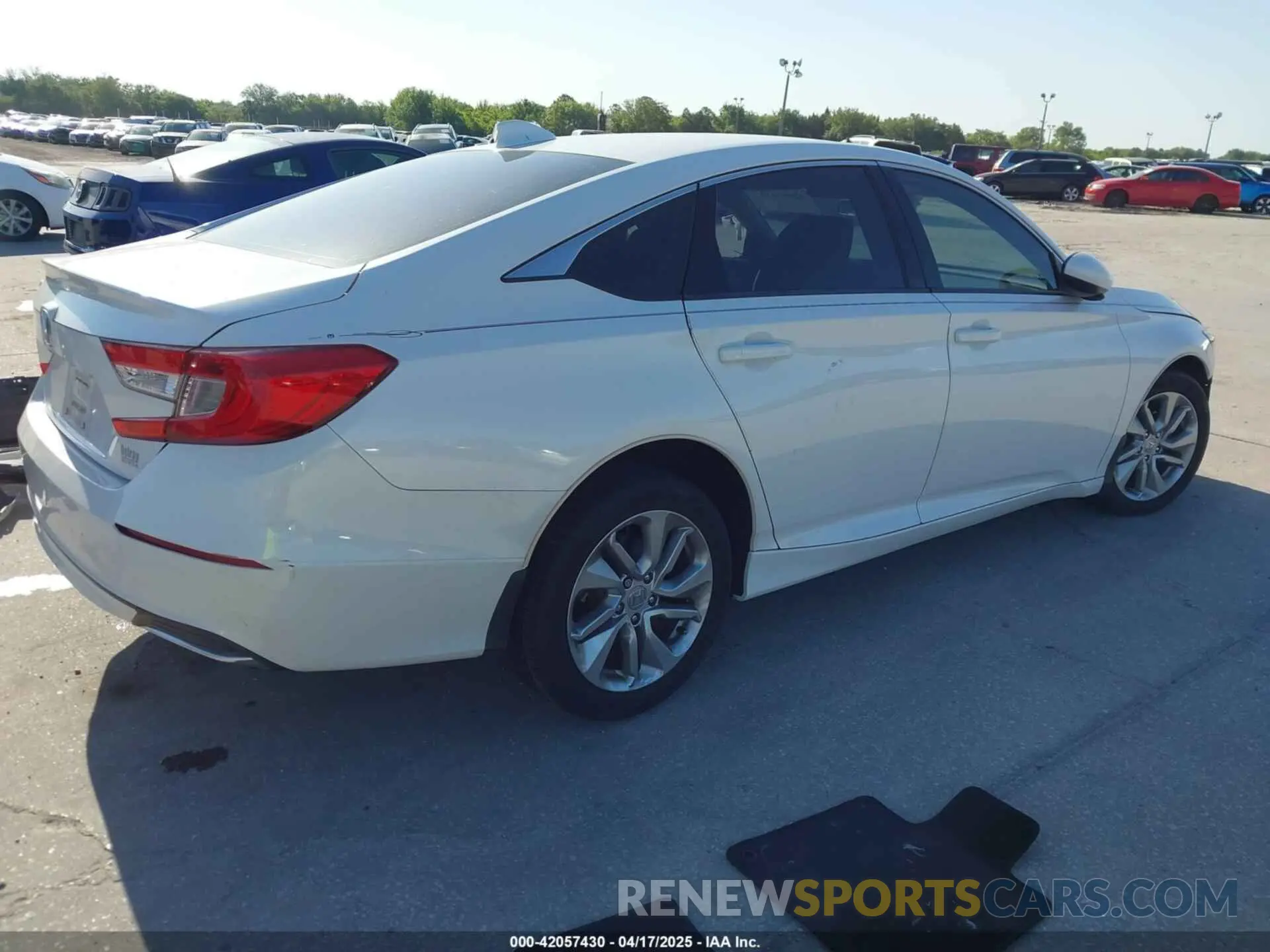 4 Photograph of a damaged car 1HGCV1F11KA036847 HONDA ACCORD 2019