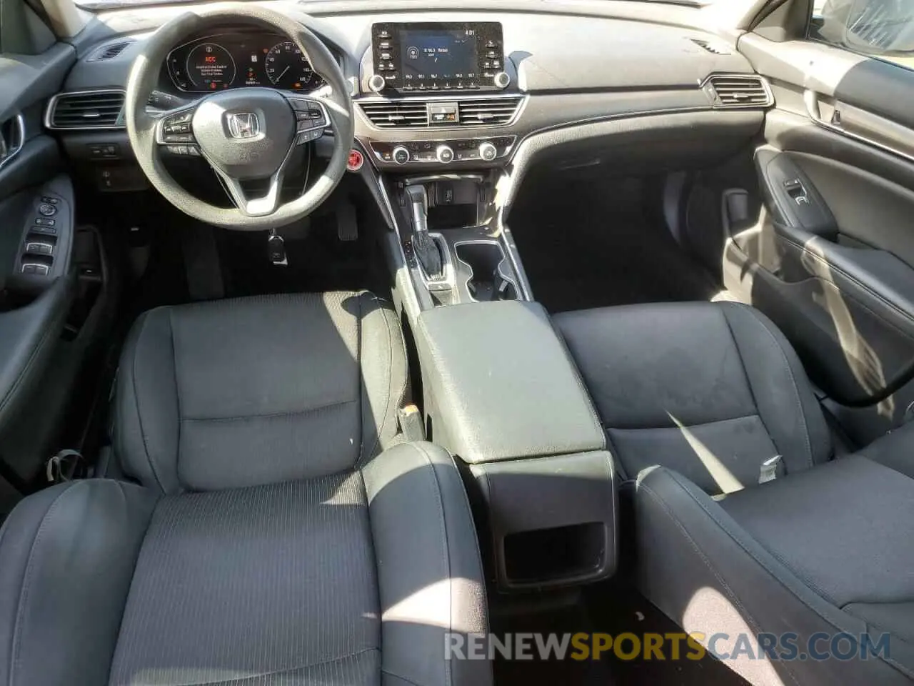 8 Photograph of a damaged car 1HGCV1F11KA065197 HONDA ACCORD 2019