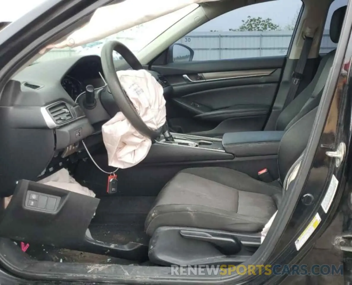 7 Photograph of a damaged car 1HGCV1F11KA072473 HONDA ACCORD 2019