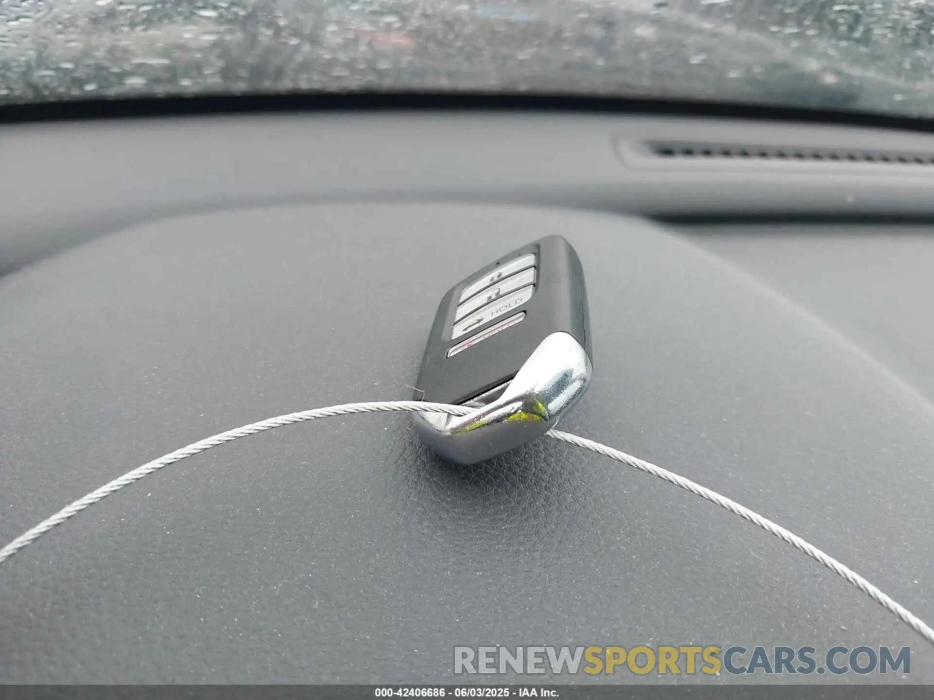 11 Photograph of a damaged car 1HGCV1F11KA084705 HONDA ACCORD 2019