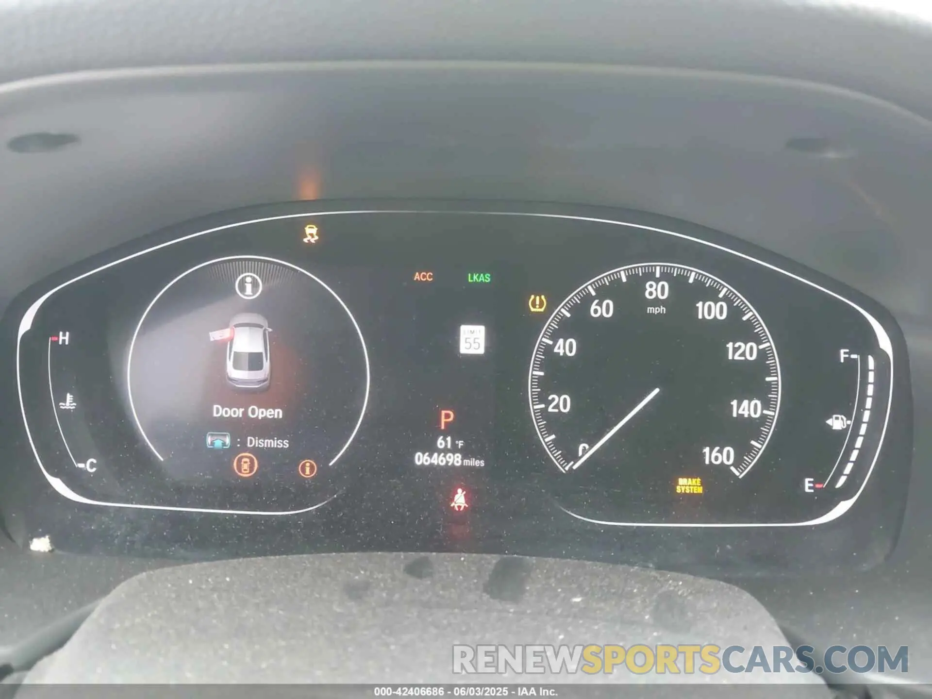 7 Photograph of a damaged car 1HGCV1F11KA084705 HONDA ACCORD 2019