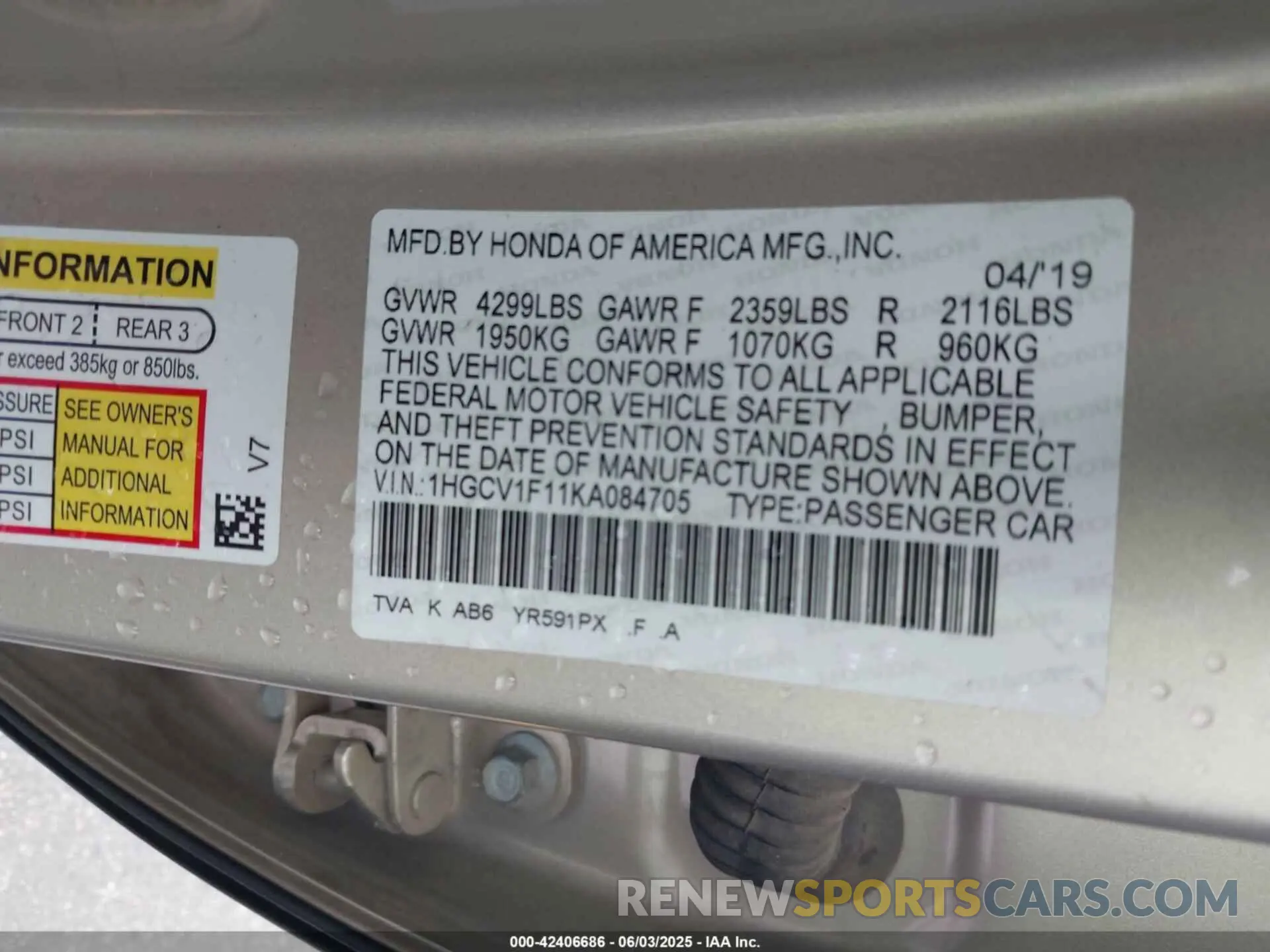 9 Photograph of a damaged car 1HGCV1F11KA084705 HONDA ACCORD 2019
