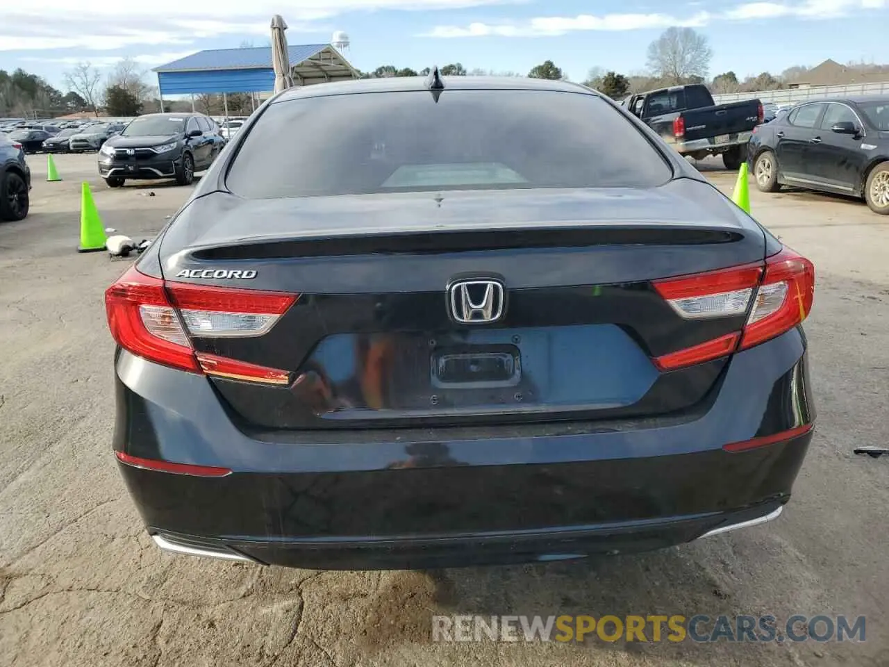 6 Photograph of a damaged car 1HGCV1F11KA085496 HONDA ACCORD 2019