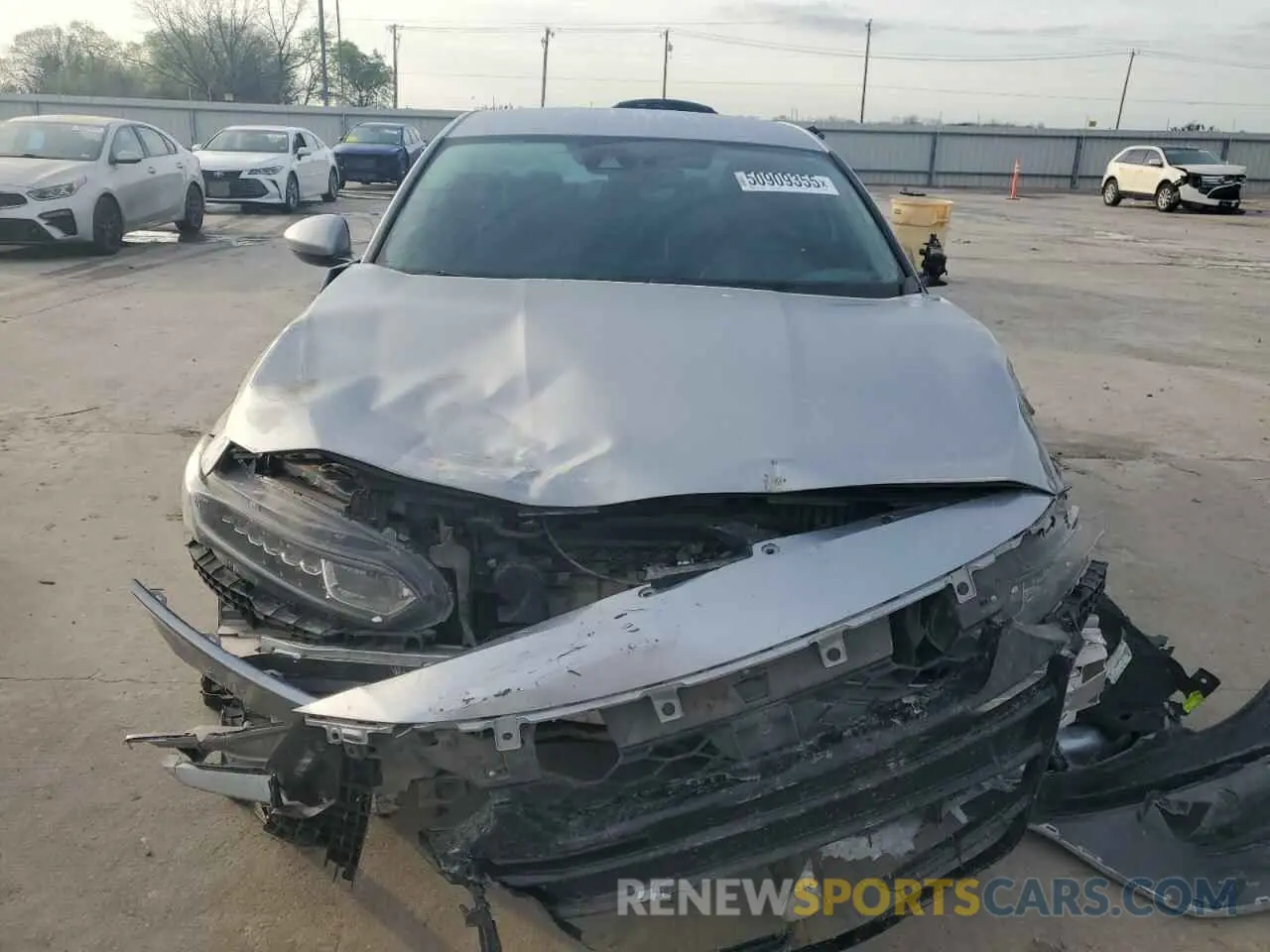 5 Photograph of a damaged car 1HGCV1F11KA103687 HONDA ACCORD 2019