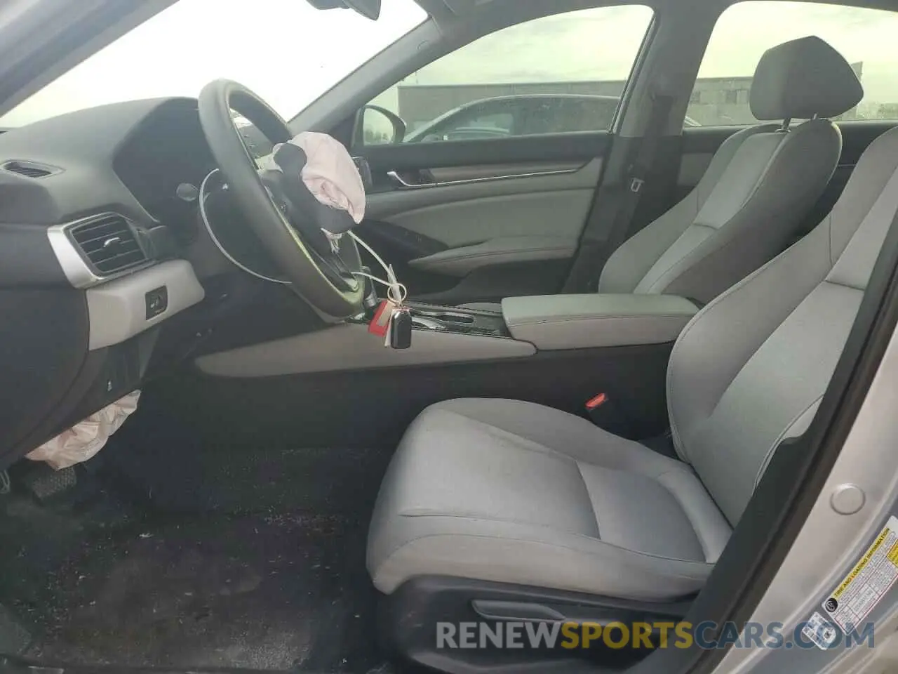 7 Photograph of a damaged car 1HGCV1F11KA103687 HONDA ACCORD 2019