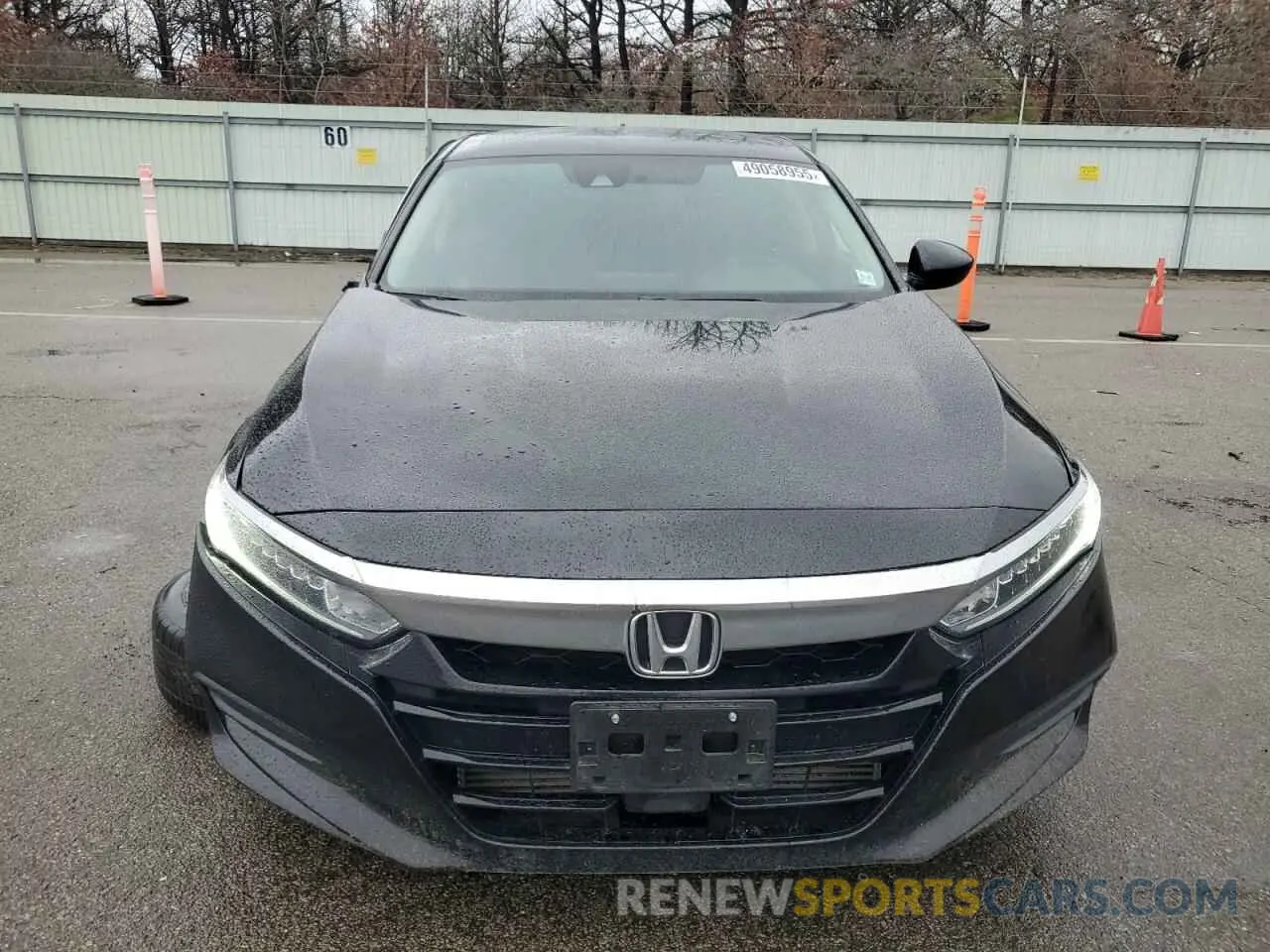 5 Photograph of a damaged car 1HGCV1F11KA137757 HONDA ACCORD 2019