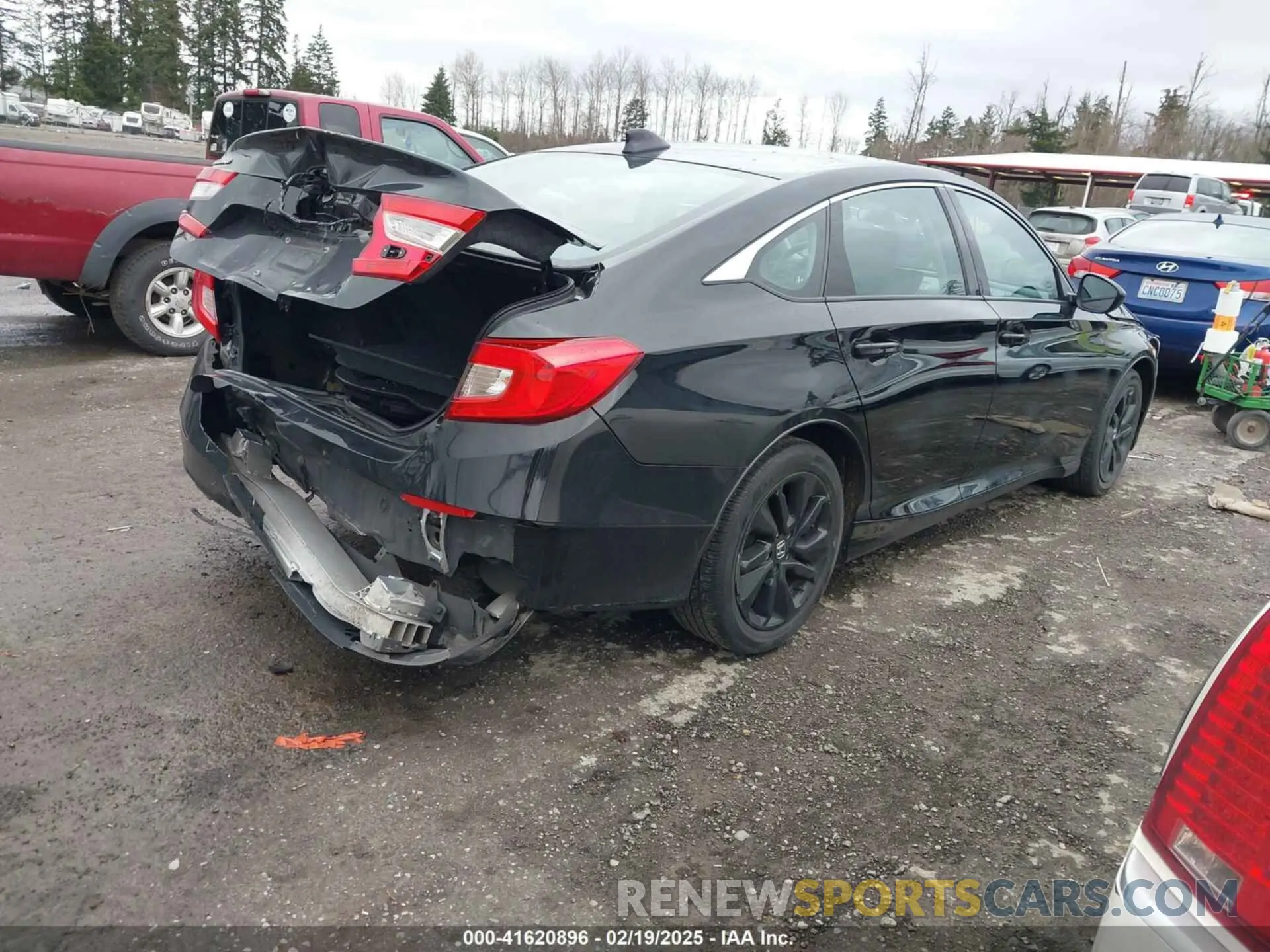 4 Photograph of a damaged car 1HGCV1F12KA006059 HONDA ACCORD 2019